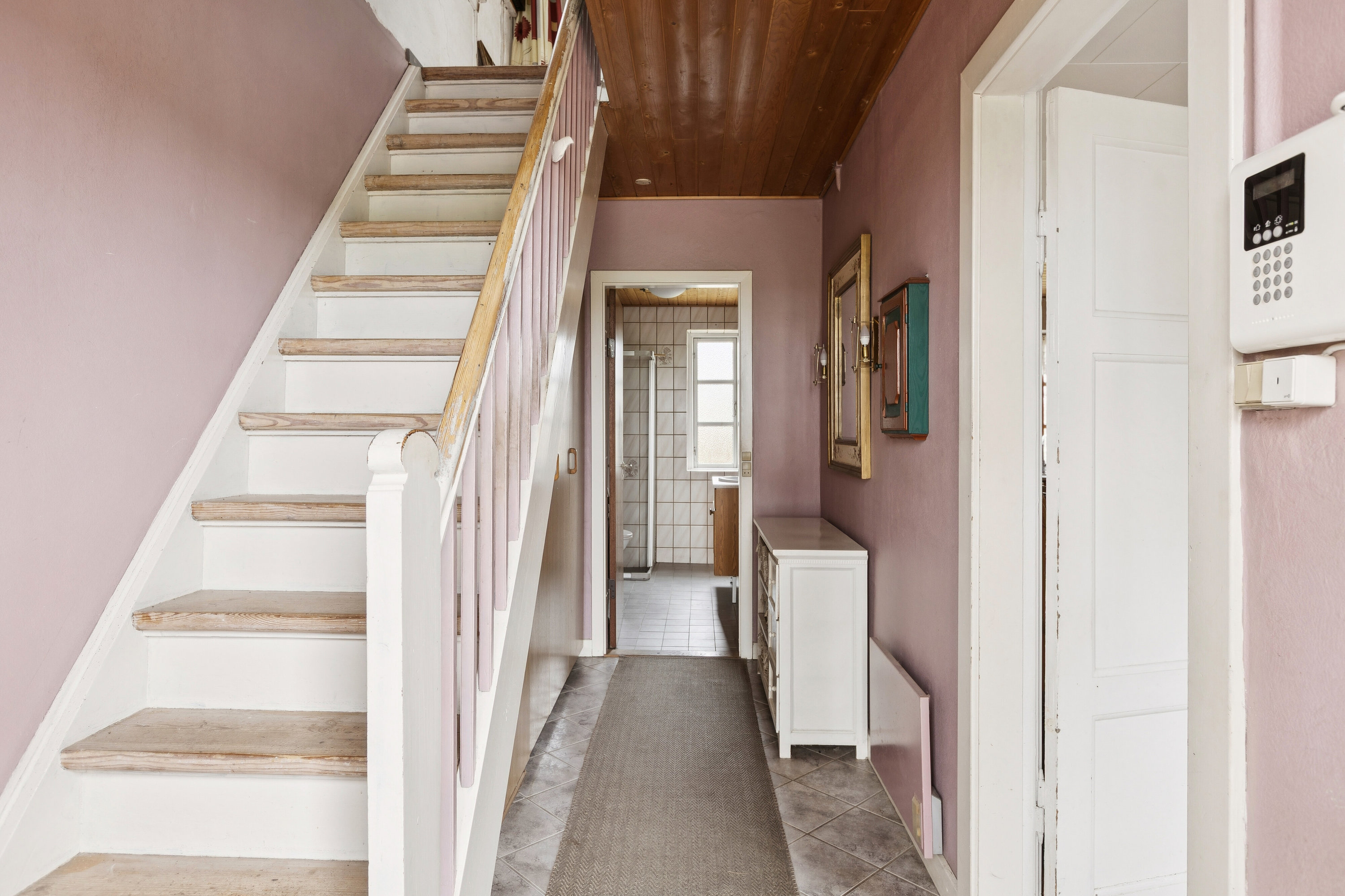 Fremhævet entré billede i fuldskærmstilstand. Billede af Sanderhusvej 6, Freerslev, 4690 Haslev