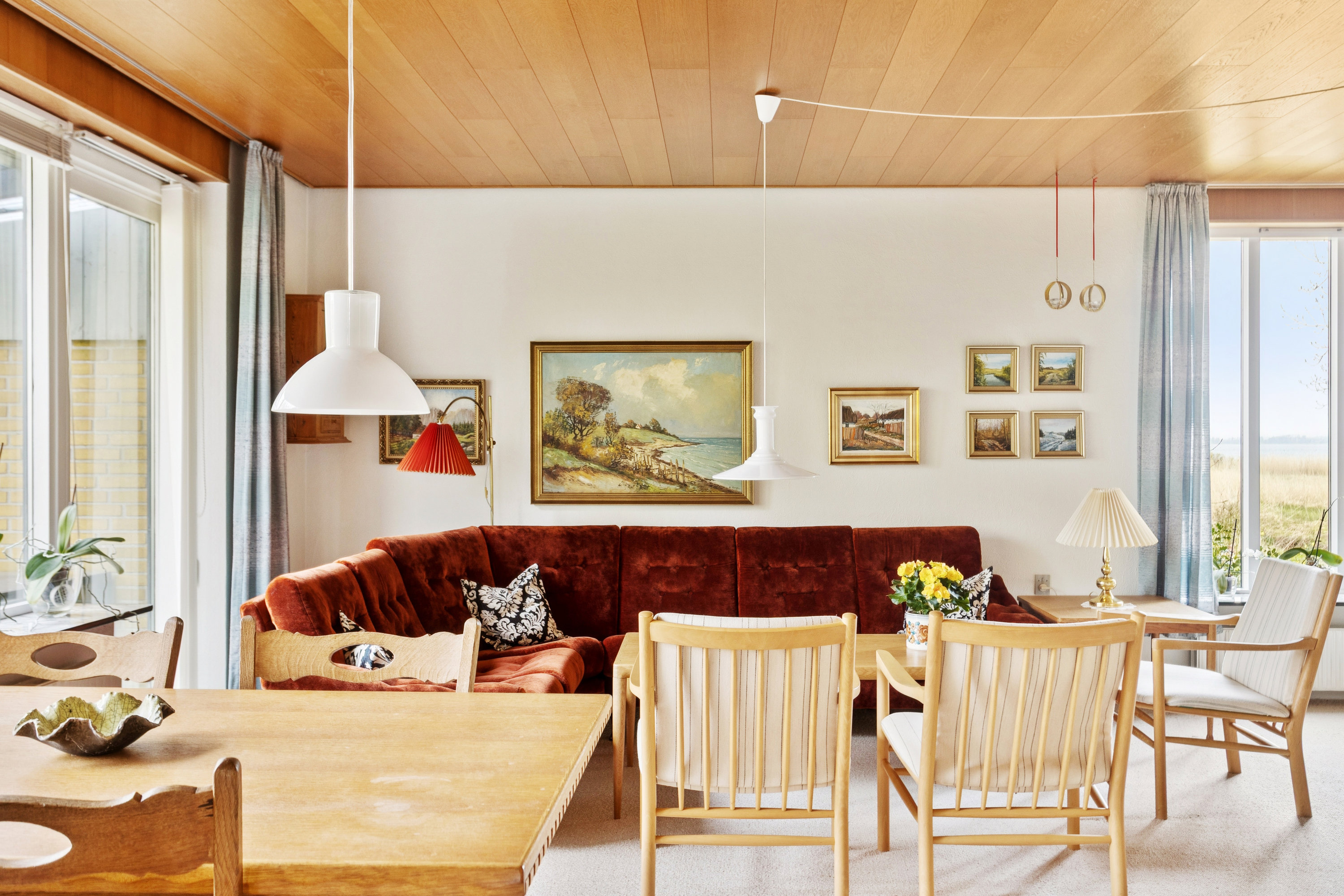 Fremhævet stue billede i fuldskærmstilstand. Billede af Præstegårdsvej 16, Tæbring, 7900 Nykøbing M