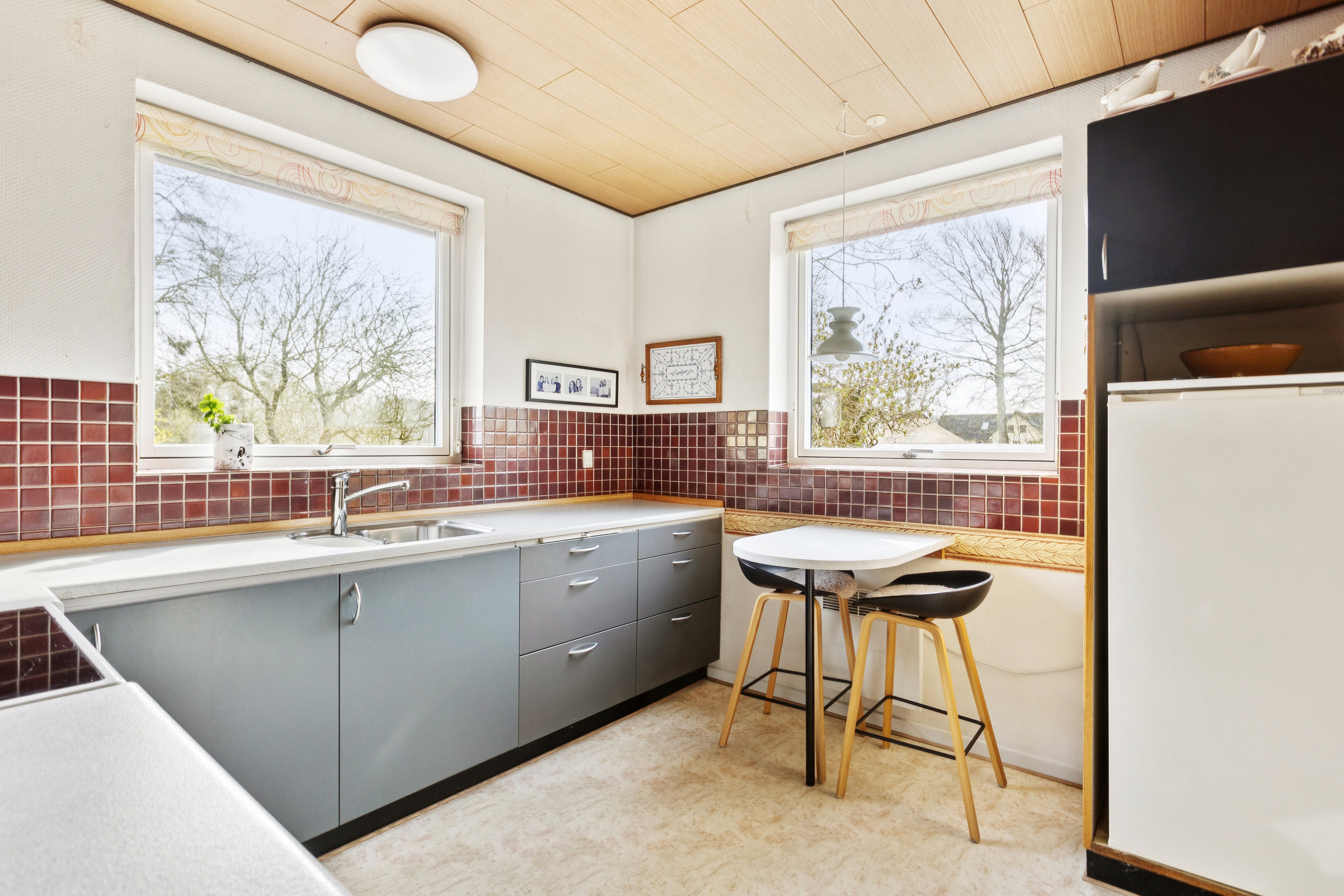 Fremhævet køkken billede i fuldskærmstilstand. Billede af Præstegårdsvej 16, Tæbring, 7900 Nykøbing M