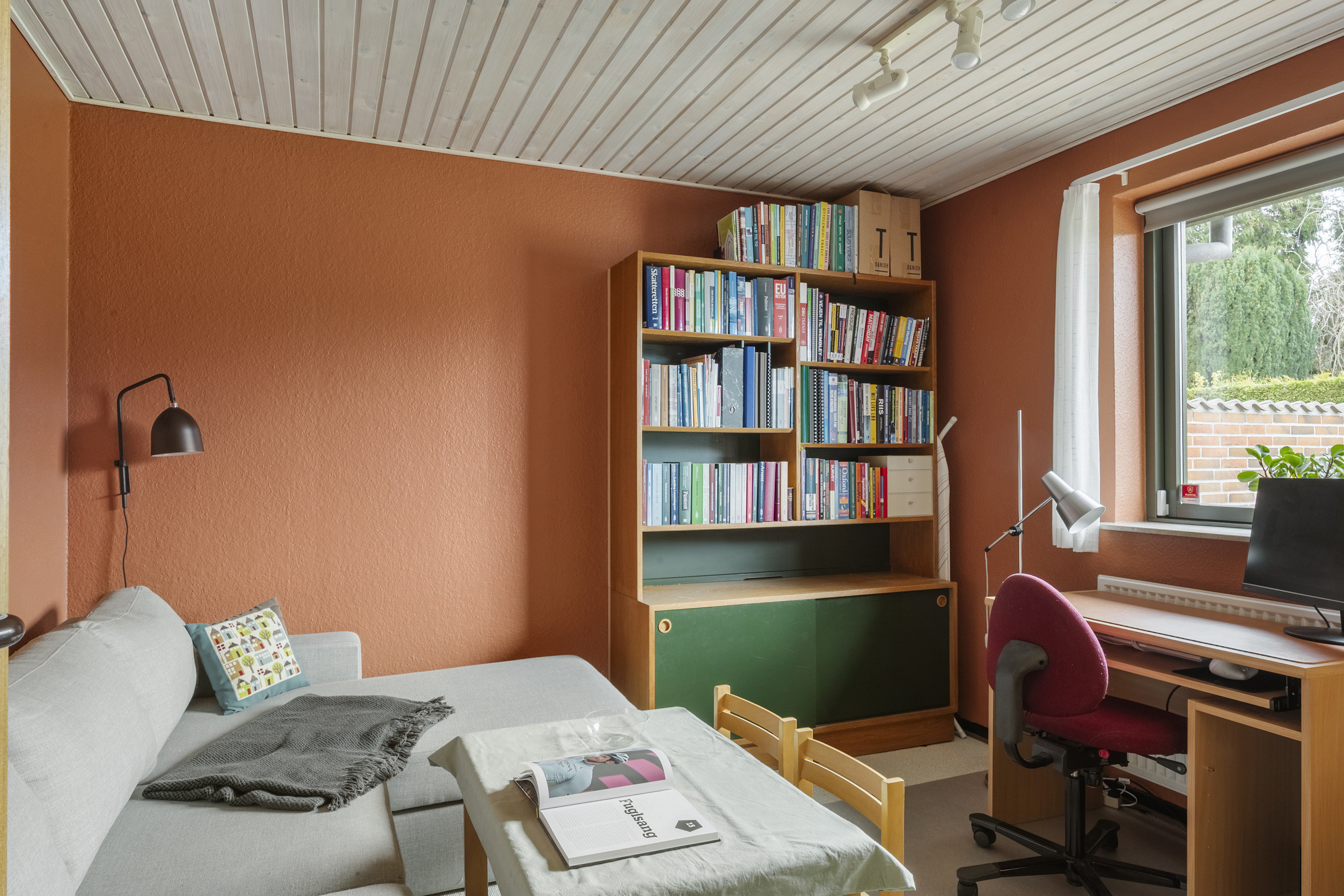 Fremhævet kontor billede i fuldskærmstilstand. Billede af Smaragdvej 13, 8700 Horsens