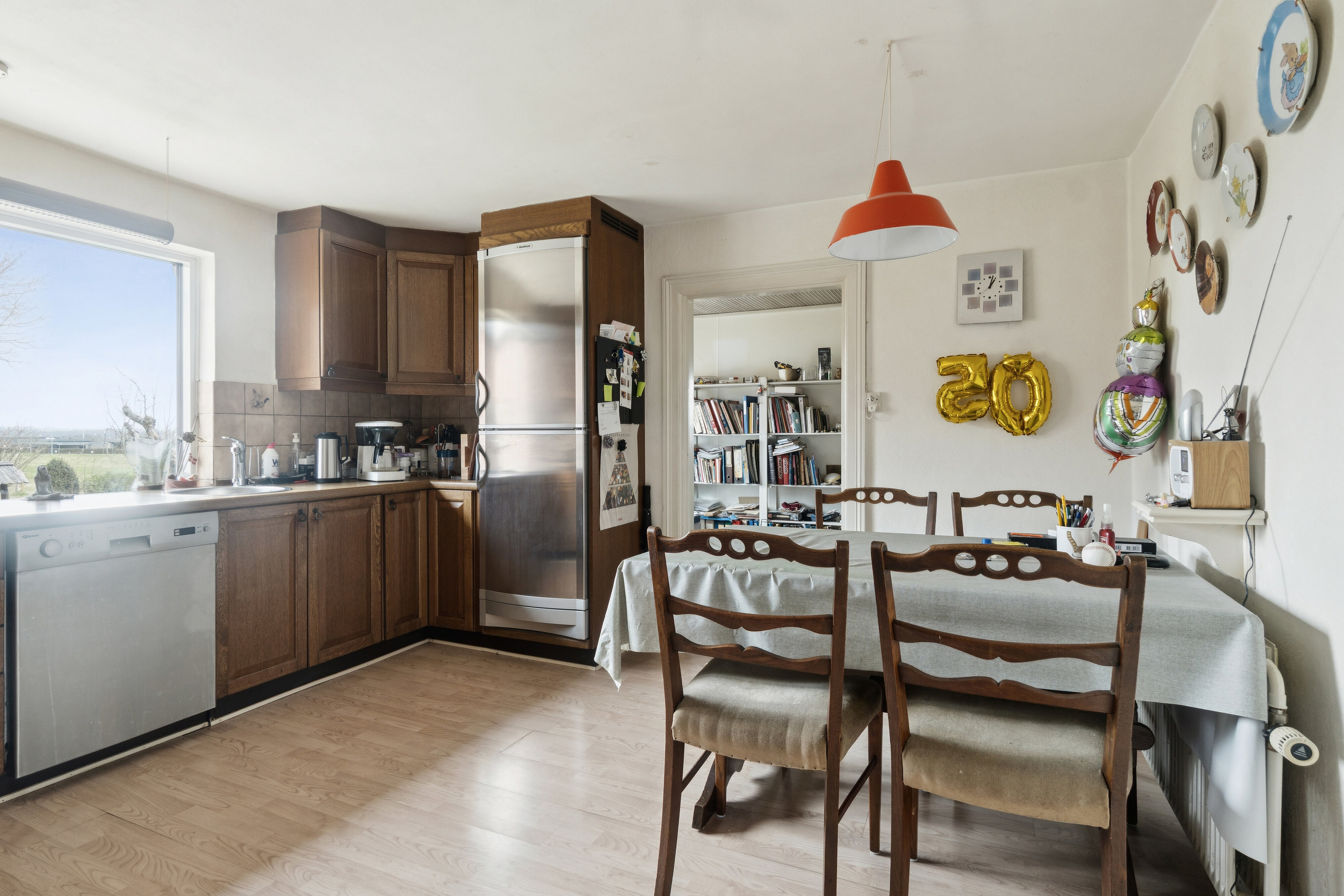 Fremhævet spisestue billede i fuldskærmstilstand. Billede af Silkeborgvej 74, 8464 Galten