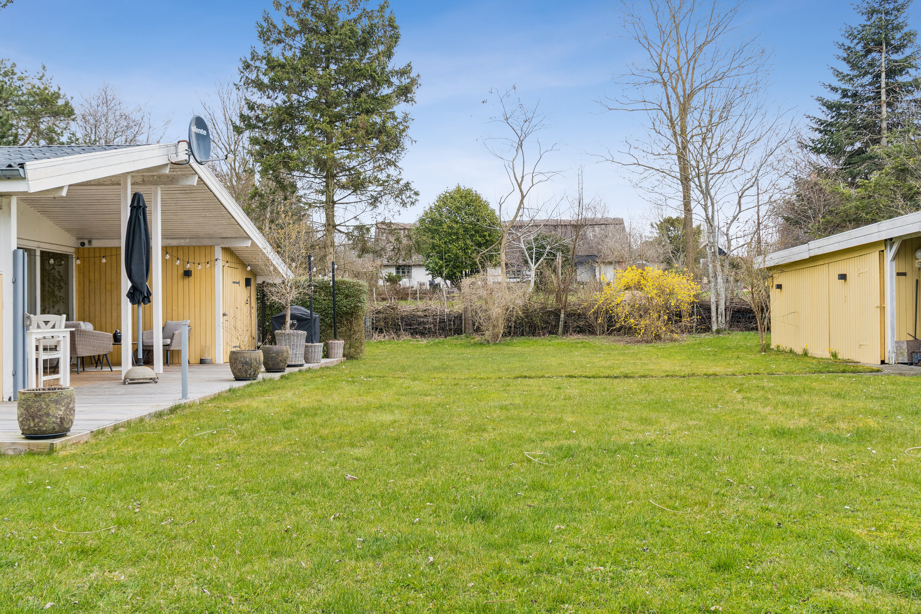 Fremhævet have billede i fuldskærmstilstand. Billede af Skadevænget 41, Vellerup, 4050 Skibby