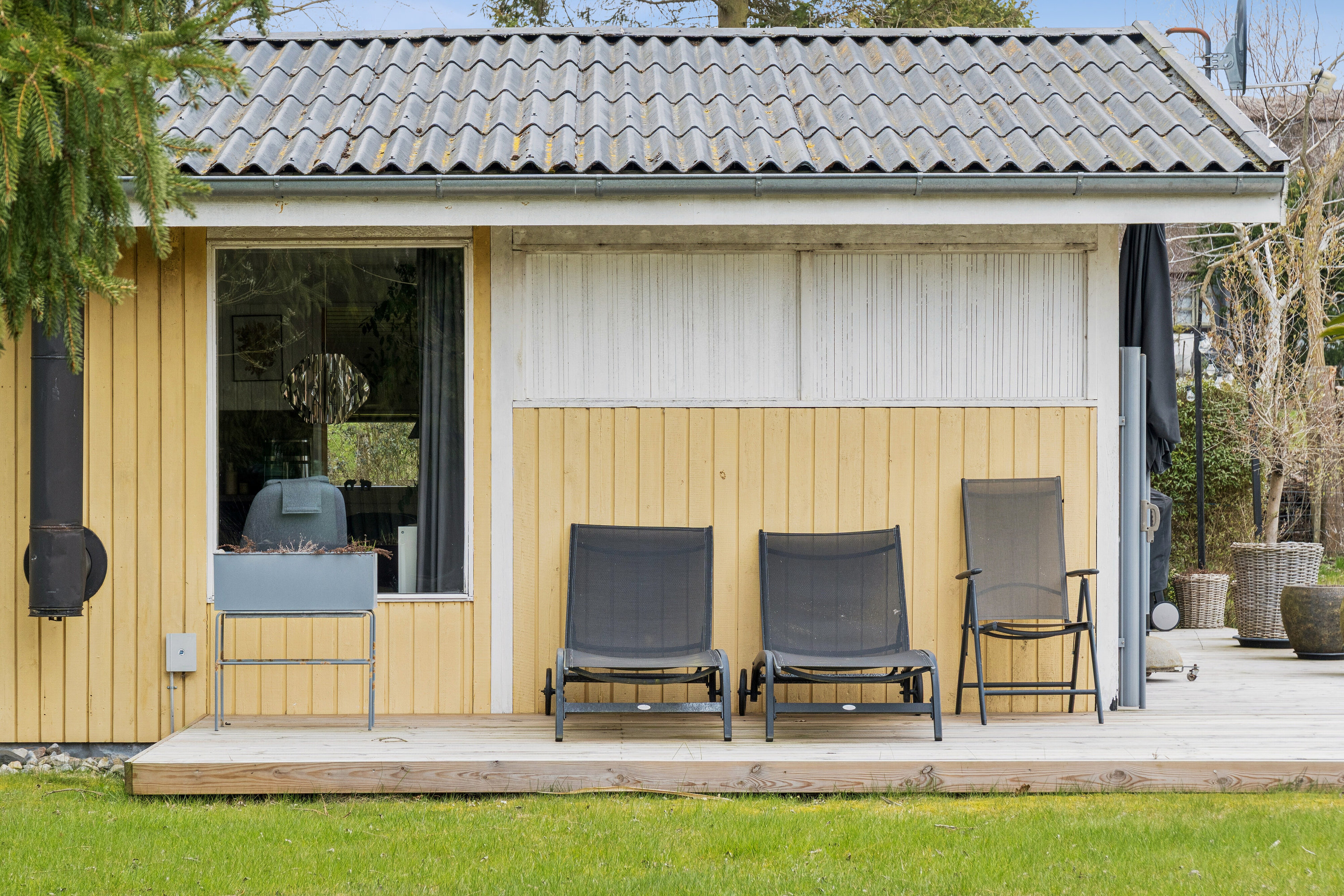 Fremhævet terrasse billede i fuldskærmstilstand. Billede af Skadevænget 41, Vellerup, 4050 Skibby