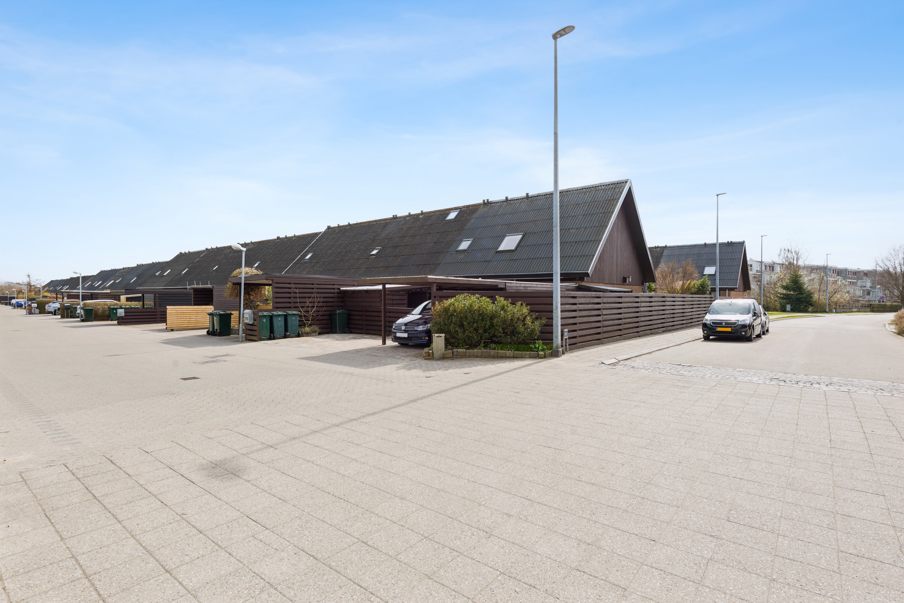 Fremhævet andet billede i fuldskærmstilstand. Billede af Dyringparken 216, 2660 Brøndby Strand