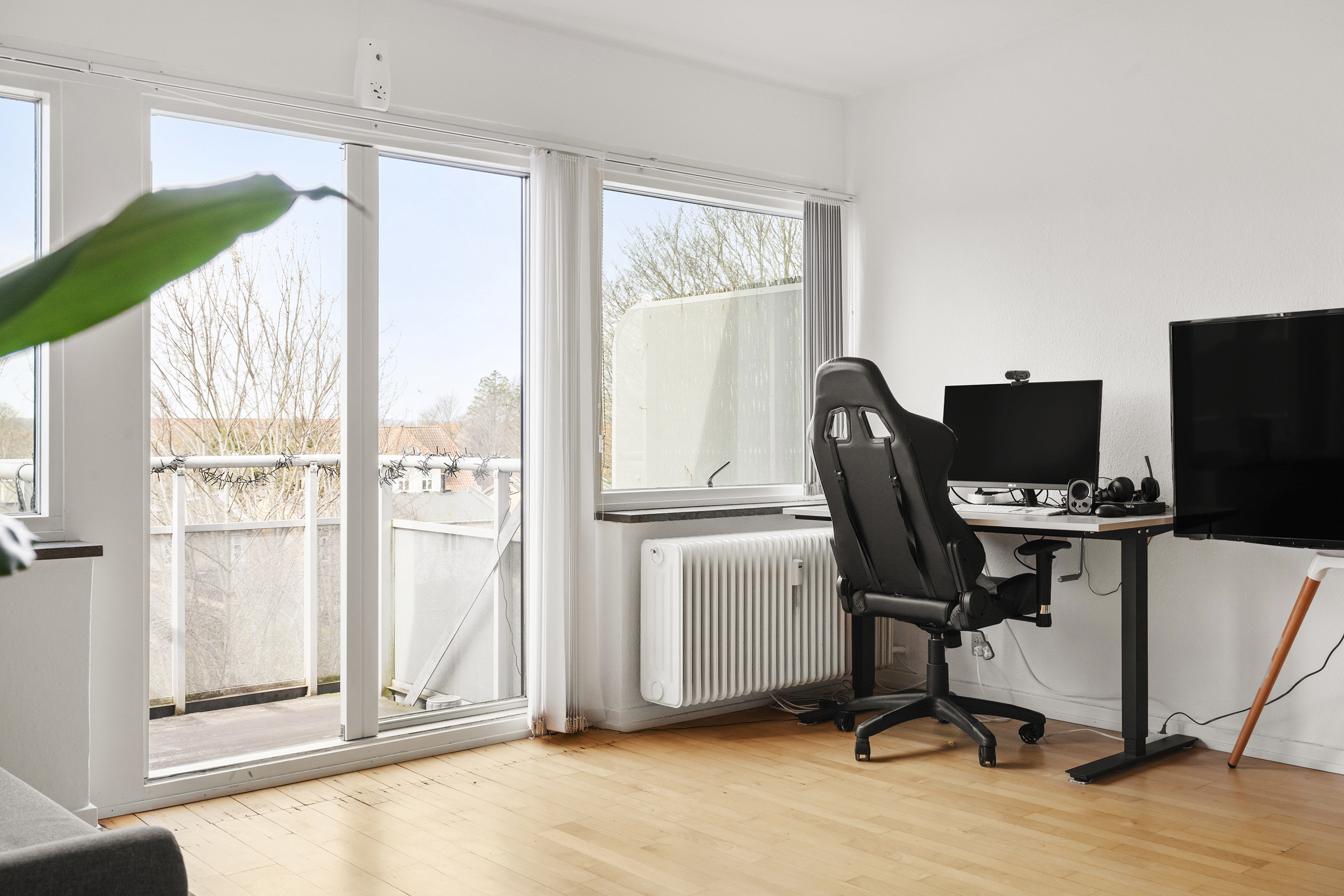 Fremhævet kontor billede i fuldskærmstilstand. Billede af Bybjergvej 7, 2. mf., 2970 Hørsholm