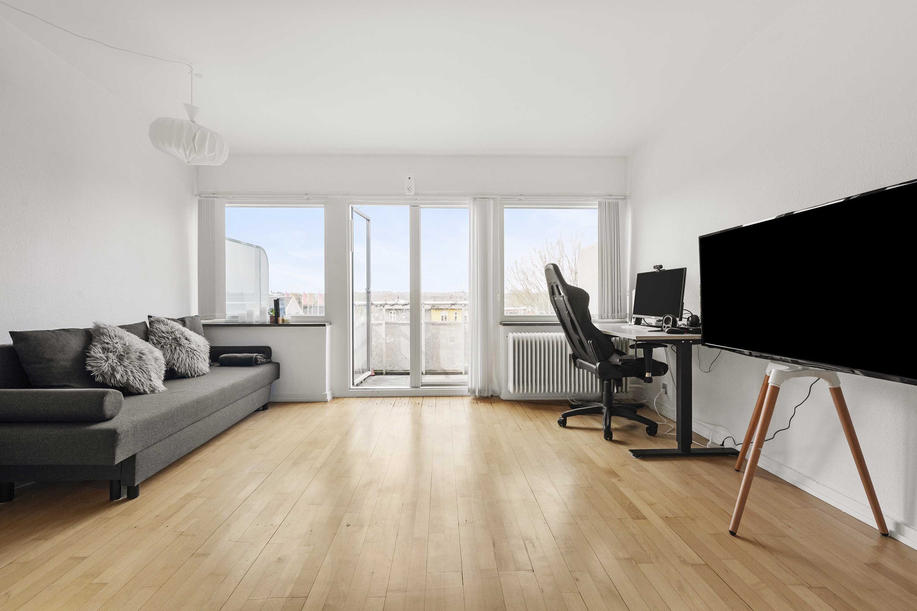 Fremhævet kontor billede i fuldskærmstilstand. Billede af Bybjergvej 7, 2. mf., 2970 Hørsholm