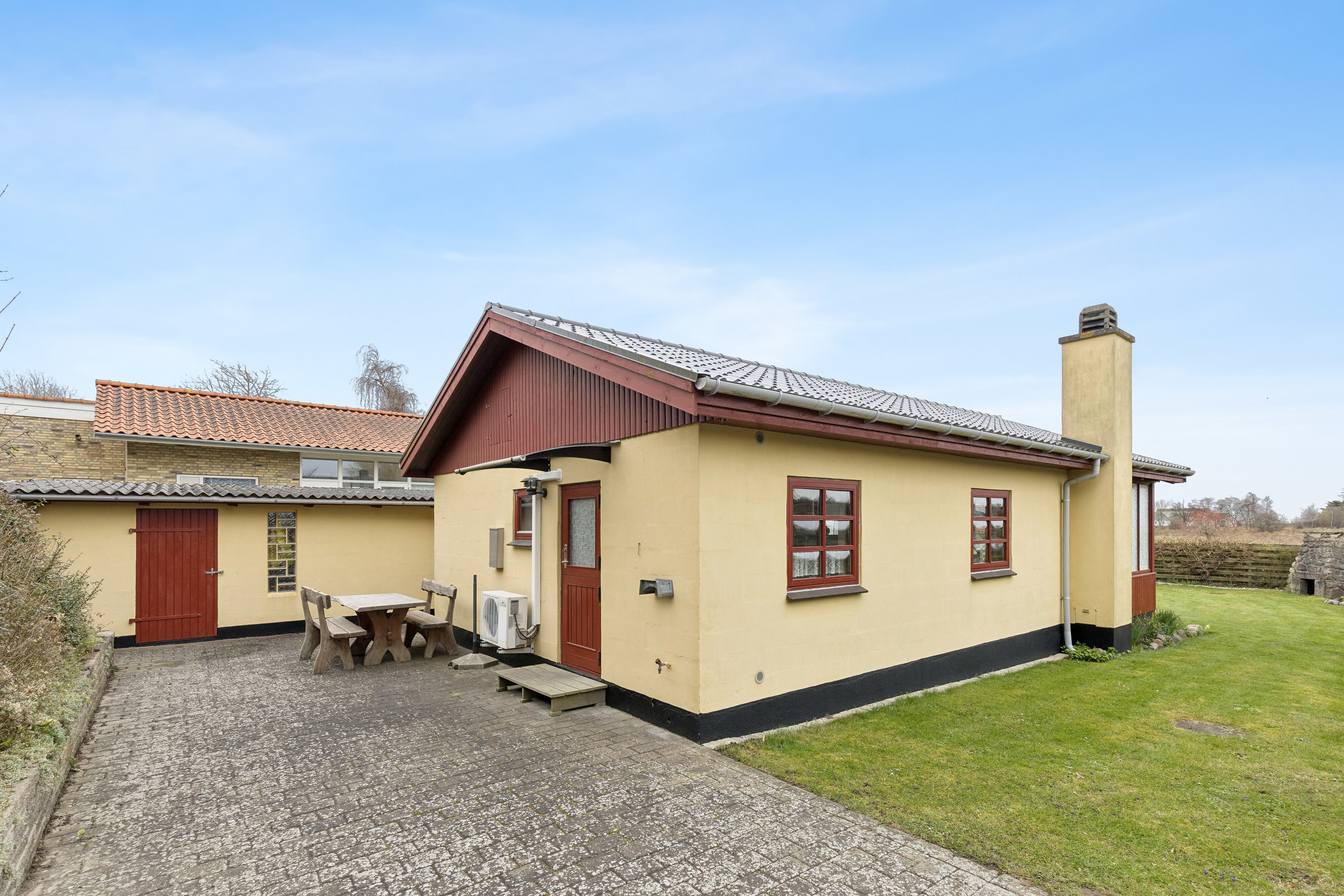 Fremhævet terrasse billede i fuldskærmstilstand. Billede af Fuglevænget 18, Bisserup, 4243 Rude