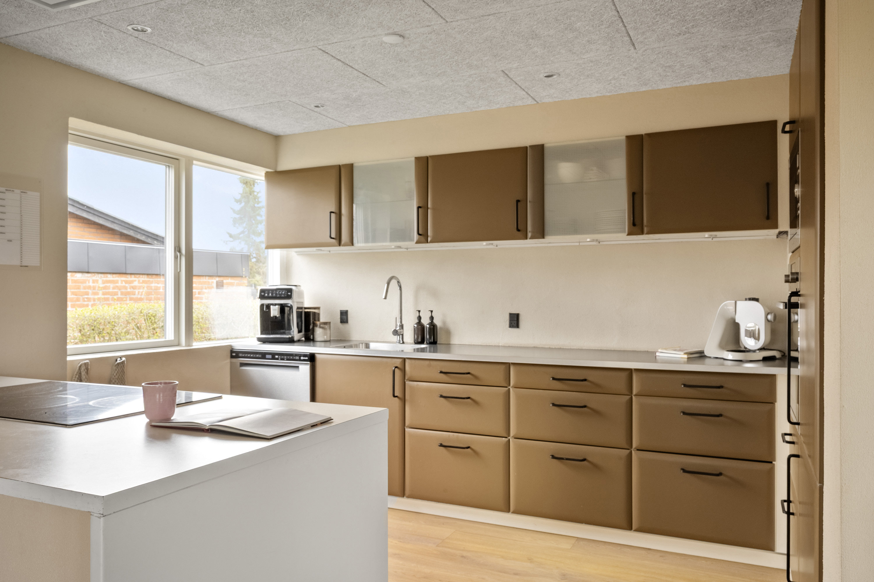 Fremhævet køkken billede i fuldskærmstilstand. Billede af Platanalle 44, 8700 Horsens