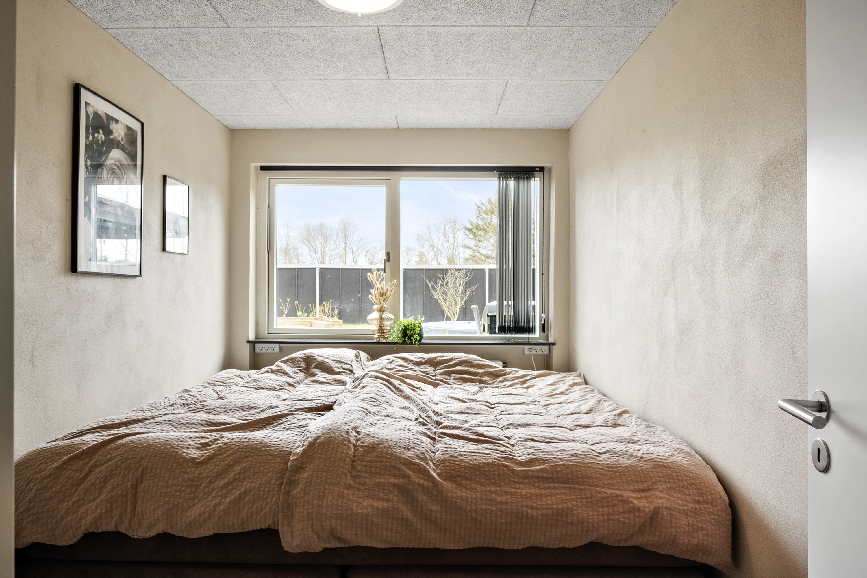 Fremhævet soveværelse billede i fuldskærmstilstand. Billede af Platanalle 44, 8700 Horsens