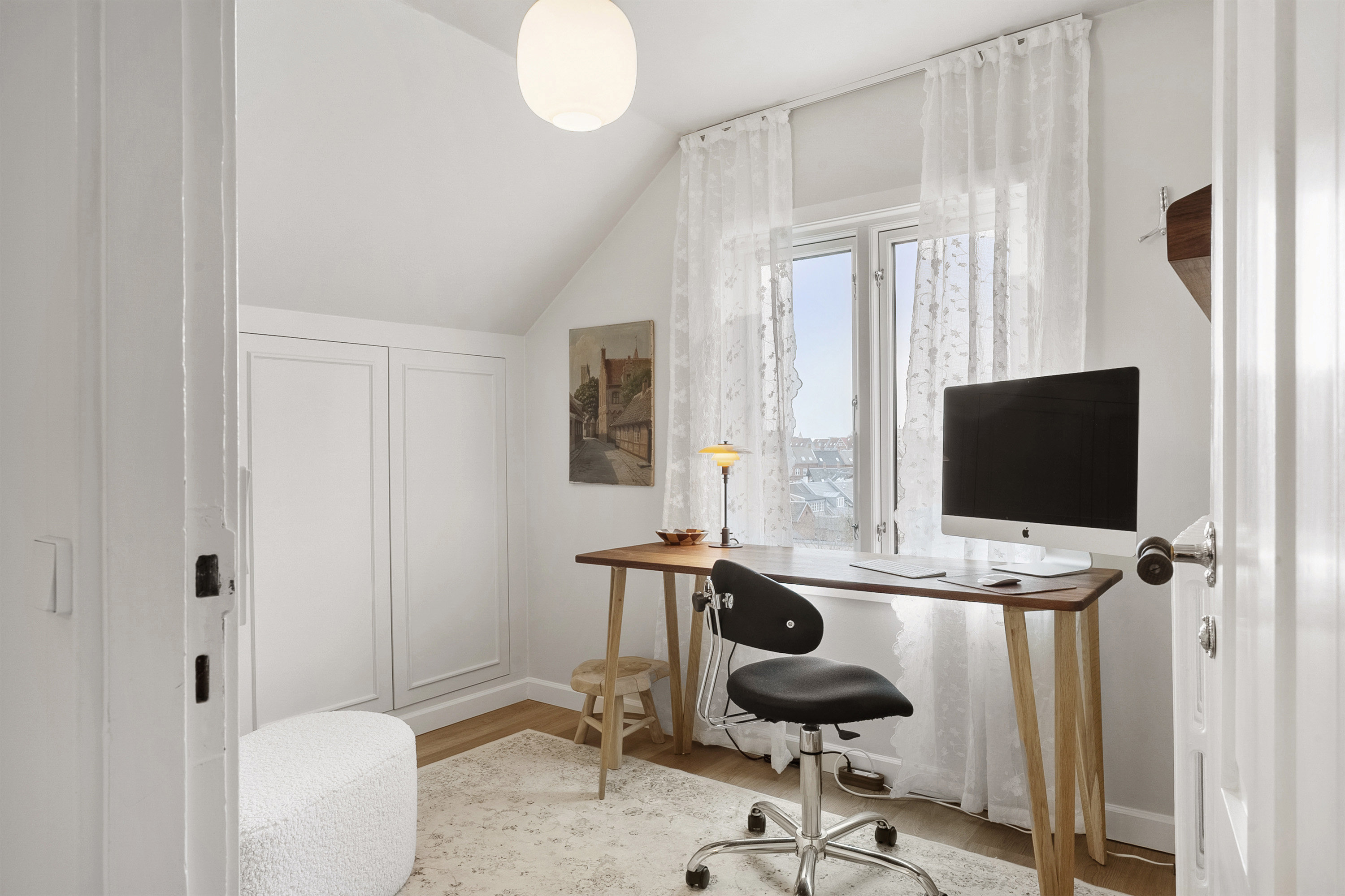 Fremhævet kontor billede i fuldskærmstilstand. Billede af Hunderupvej 28, 3. tv., 5000 Odense C