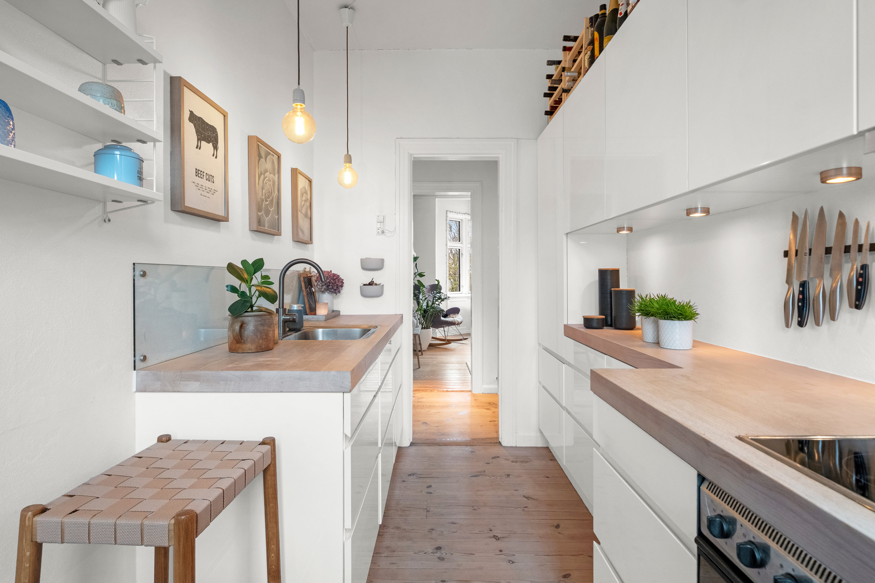 Fremhævet køkken billede i fuldskærmstilstand. Billede af Skernvej 6, 3. tv., 8000 Aarhus C