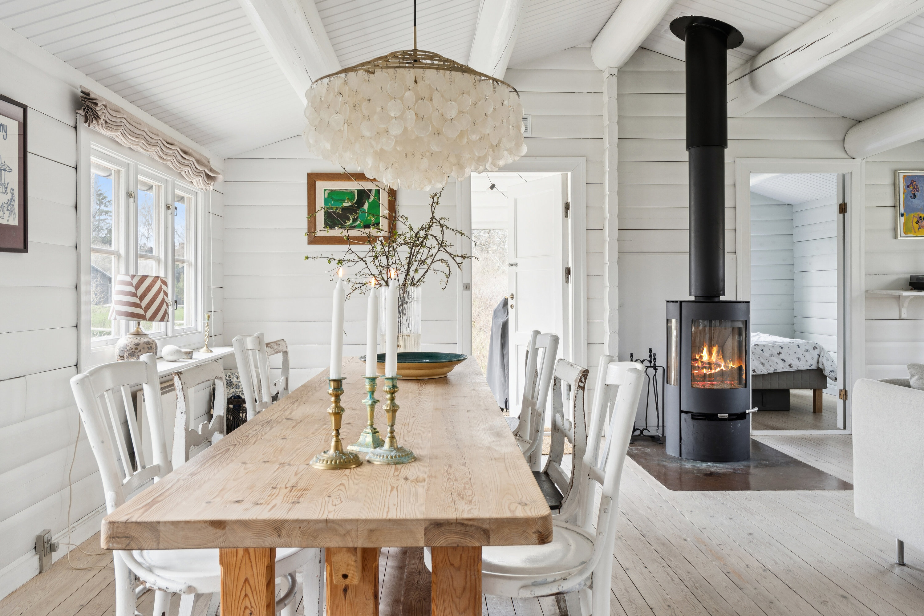 Fremhævet spisestue billede i fuldskærmstilstand. Billede af Mølledalen 4, 3120 Dronningmølle