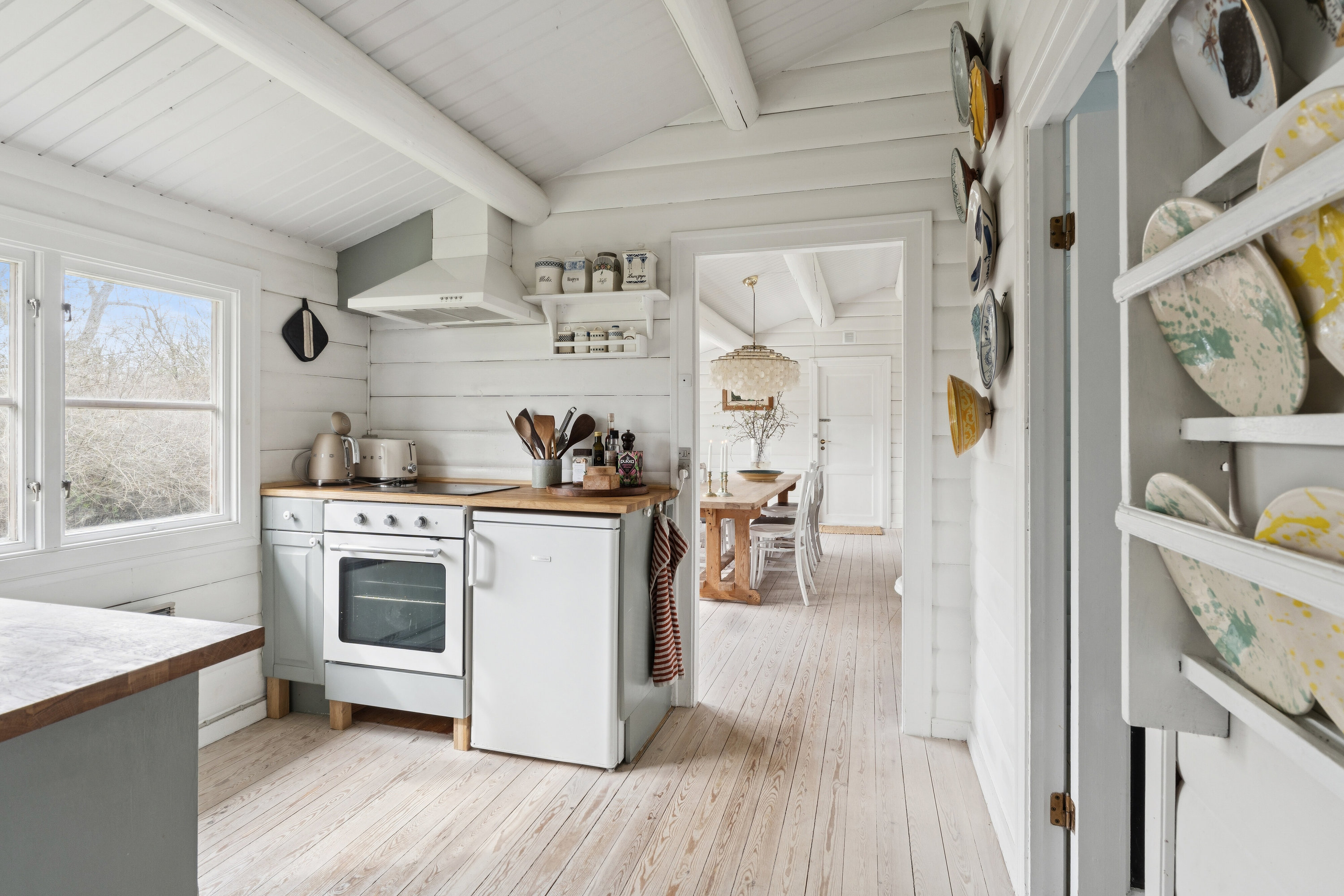 Fremhævet køkken billede i fuldskærmstilstand. Billede af Mølledalen 4, 3120 Dronningmølle