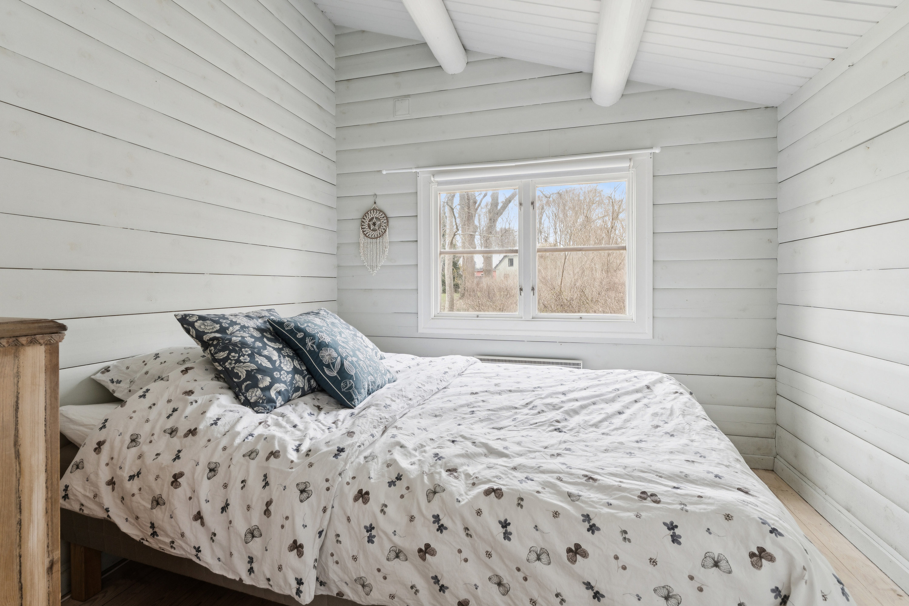 Fremhævet soveværelse billede i fuldskærmstilstand. Billede af Mølledalen 4, 3120 Dronningmølle