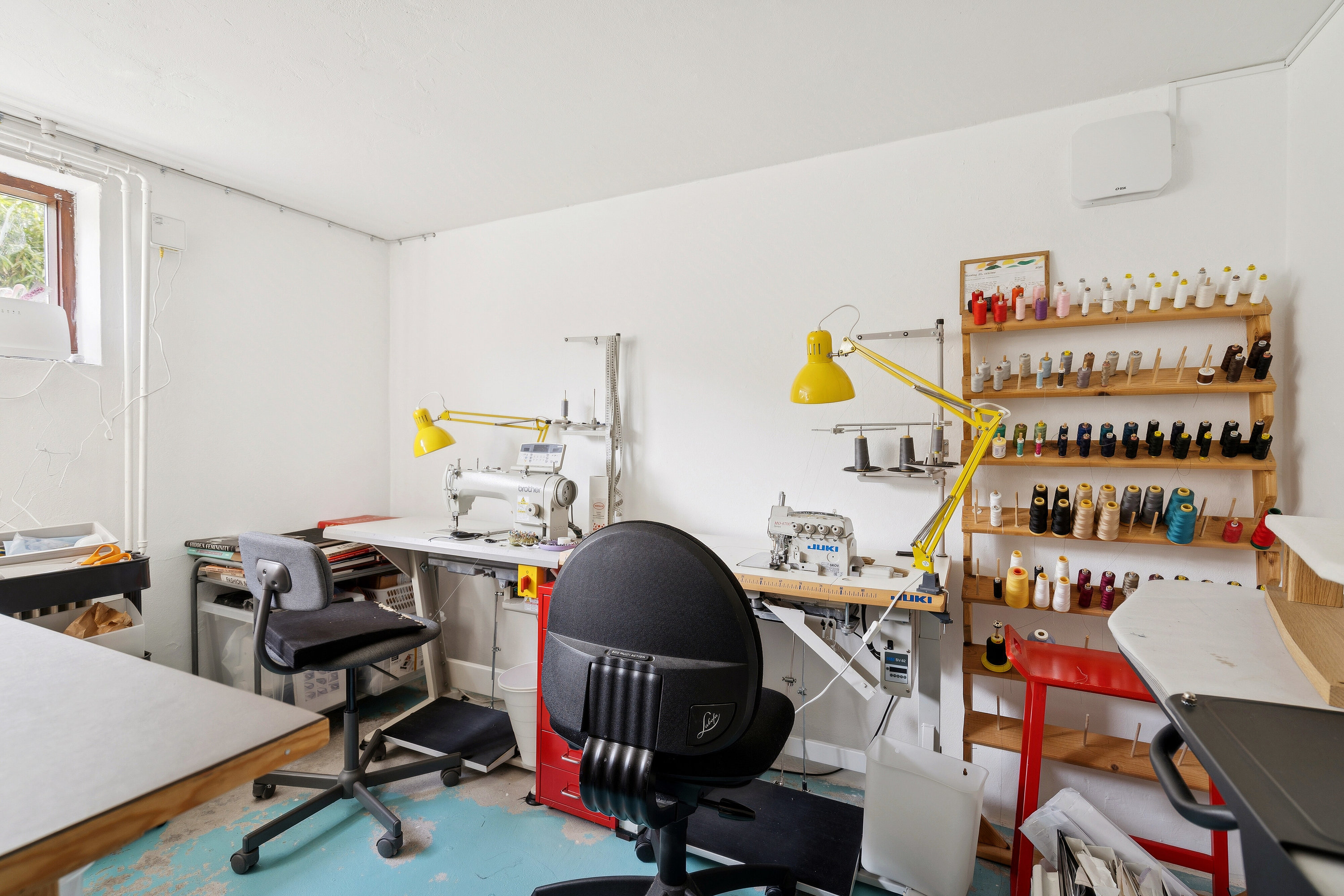 Fremhævet arbejdsværelse billede i fuldskærmstilstand. Billede af Damhusdalen 96, 2610 Rødovre