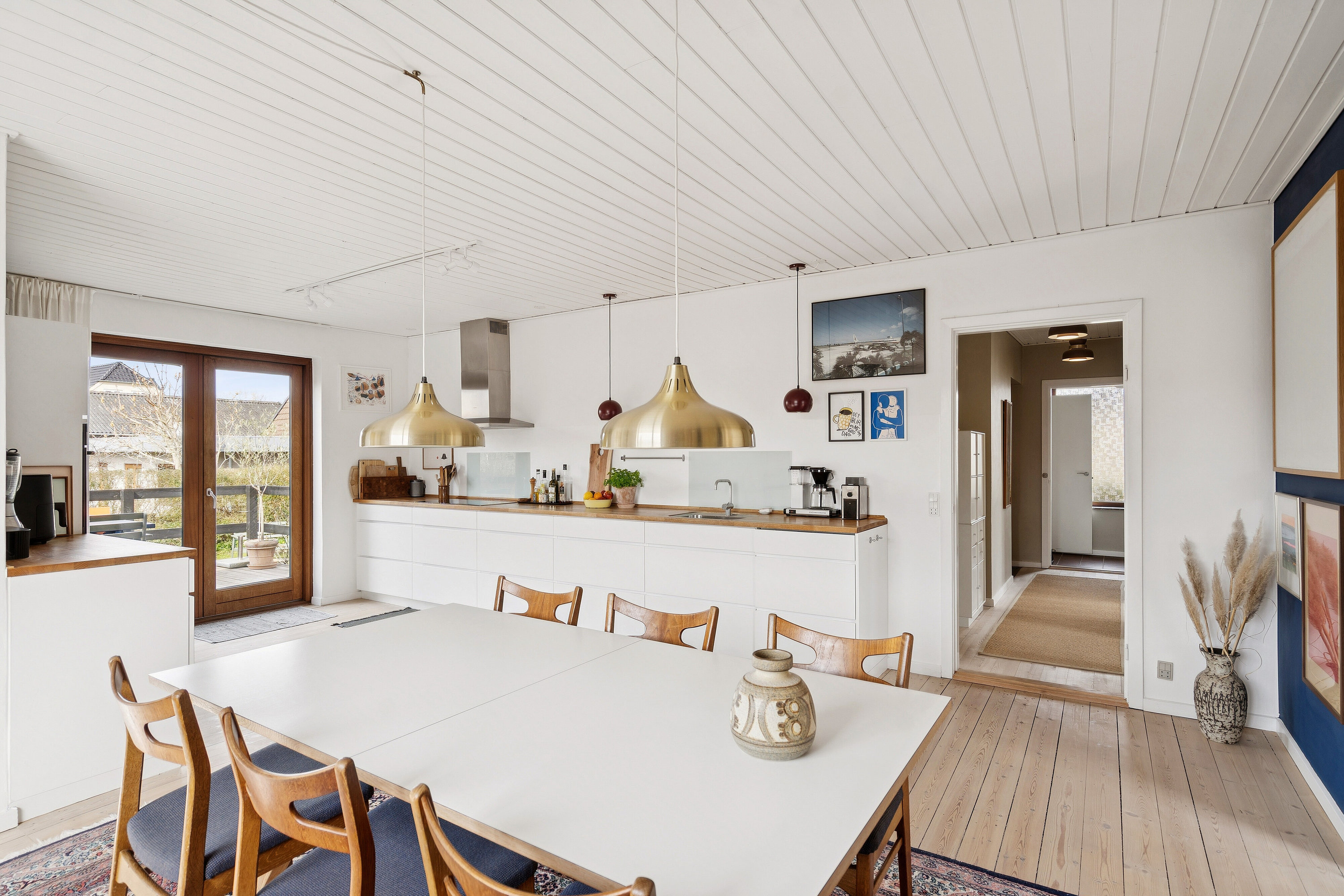 Fremhævet spisestue billede i fuldskærmstilstand. Billede af Damhusdalen 96, 2610 Rødovre