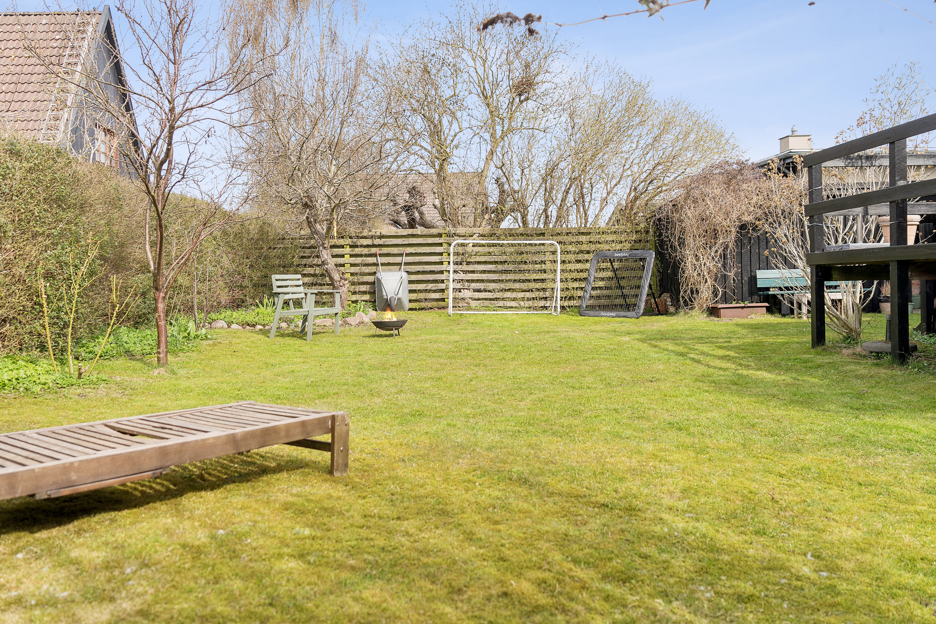 Fremhævet have billede i fuldskærmstilstand. Billede af Damhusdalen 96, 2610 Rødovre