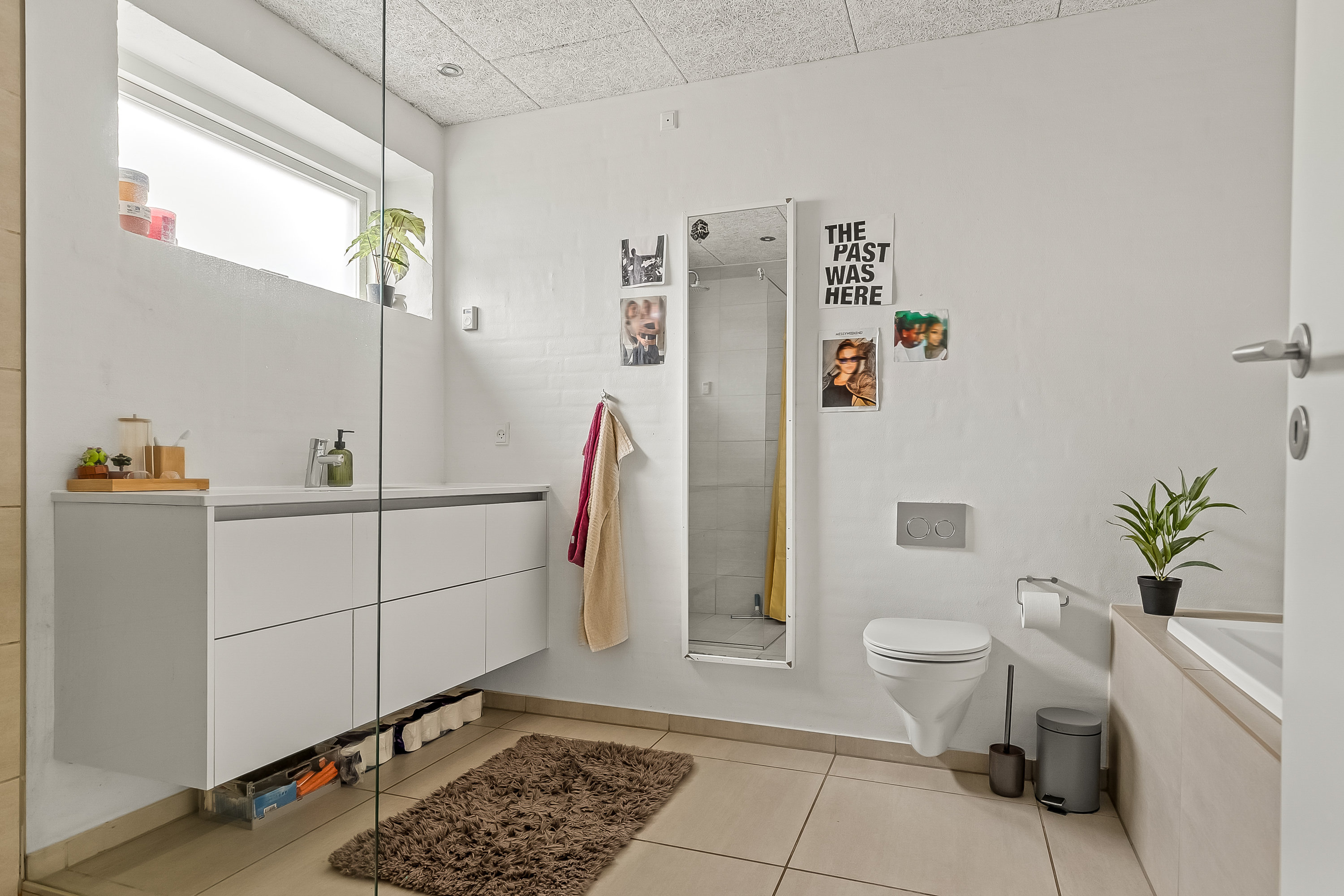 Fremhævet badeværelse billede i fuldskærmstilstand. Billede af Fruergaardsvej 6, 7080 Børkop