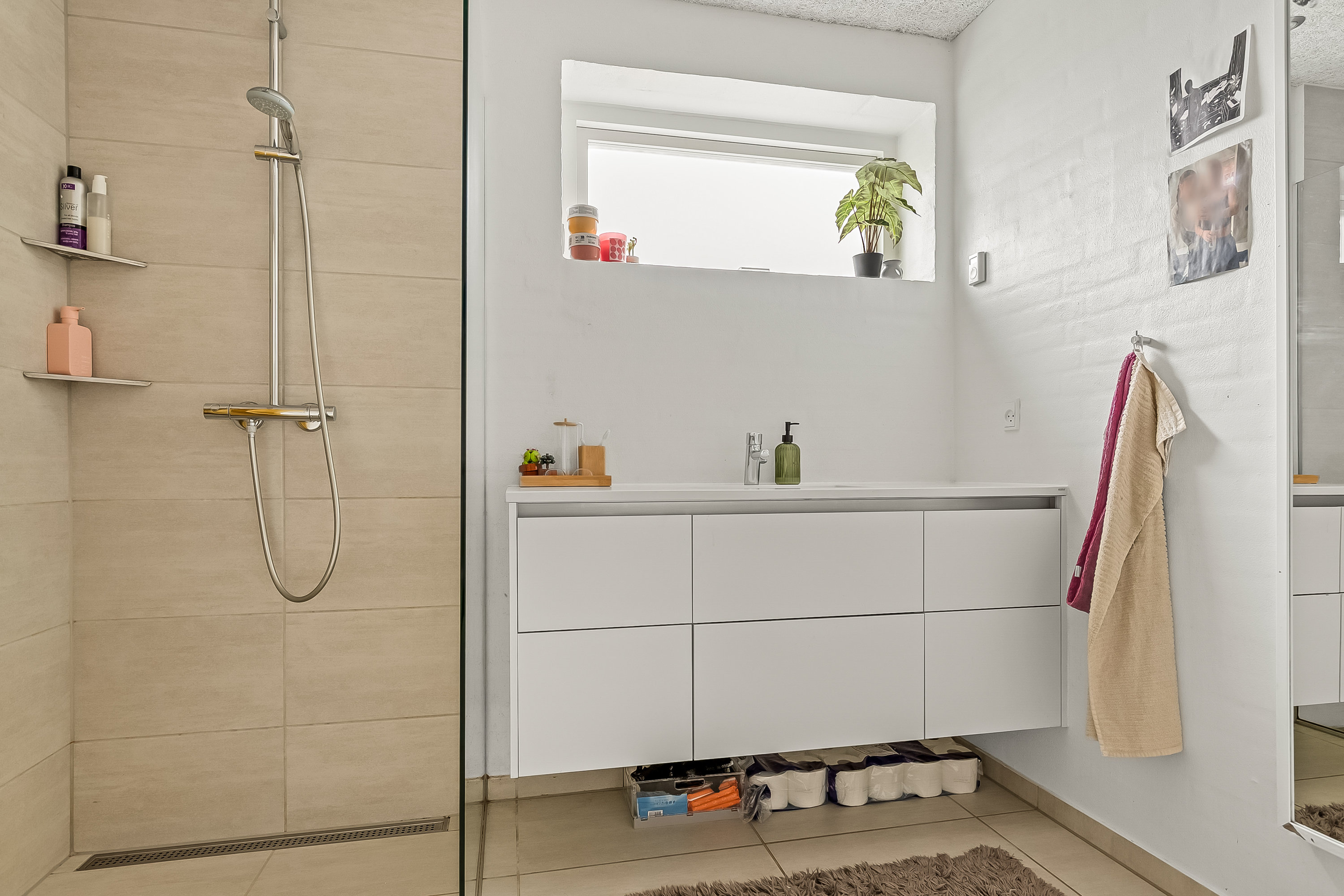 Fremhævet badeværelse billede i fuldskærmstilstand. Billede af Fruergaardsvej 6, 7080 Børkop