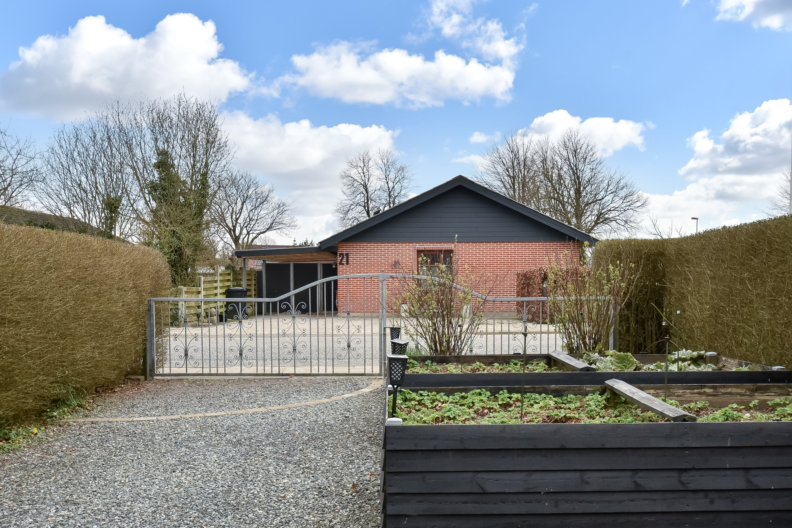 Fremhævet ejendommen billede i fuldskærmstilstand. Billede af Gl. Ørskovvej 1, Snejbjerg, 7400 Herning