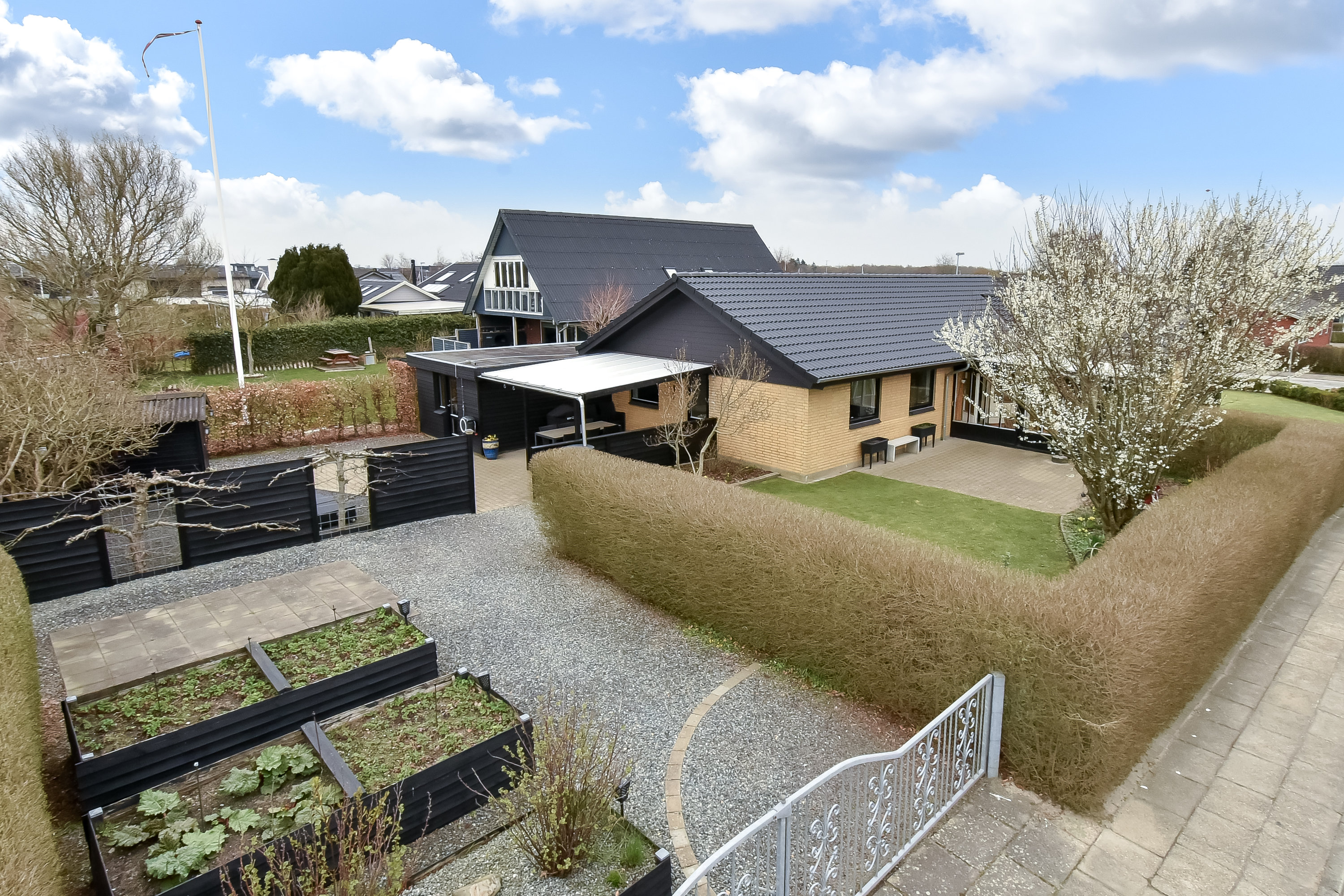 Fremhævet ejendommen billede i fuldskærmstilstand. Billede af Gl. Ørskovvej 1, Snejbjerg, 7400 Herning