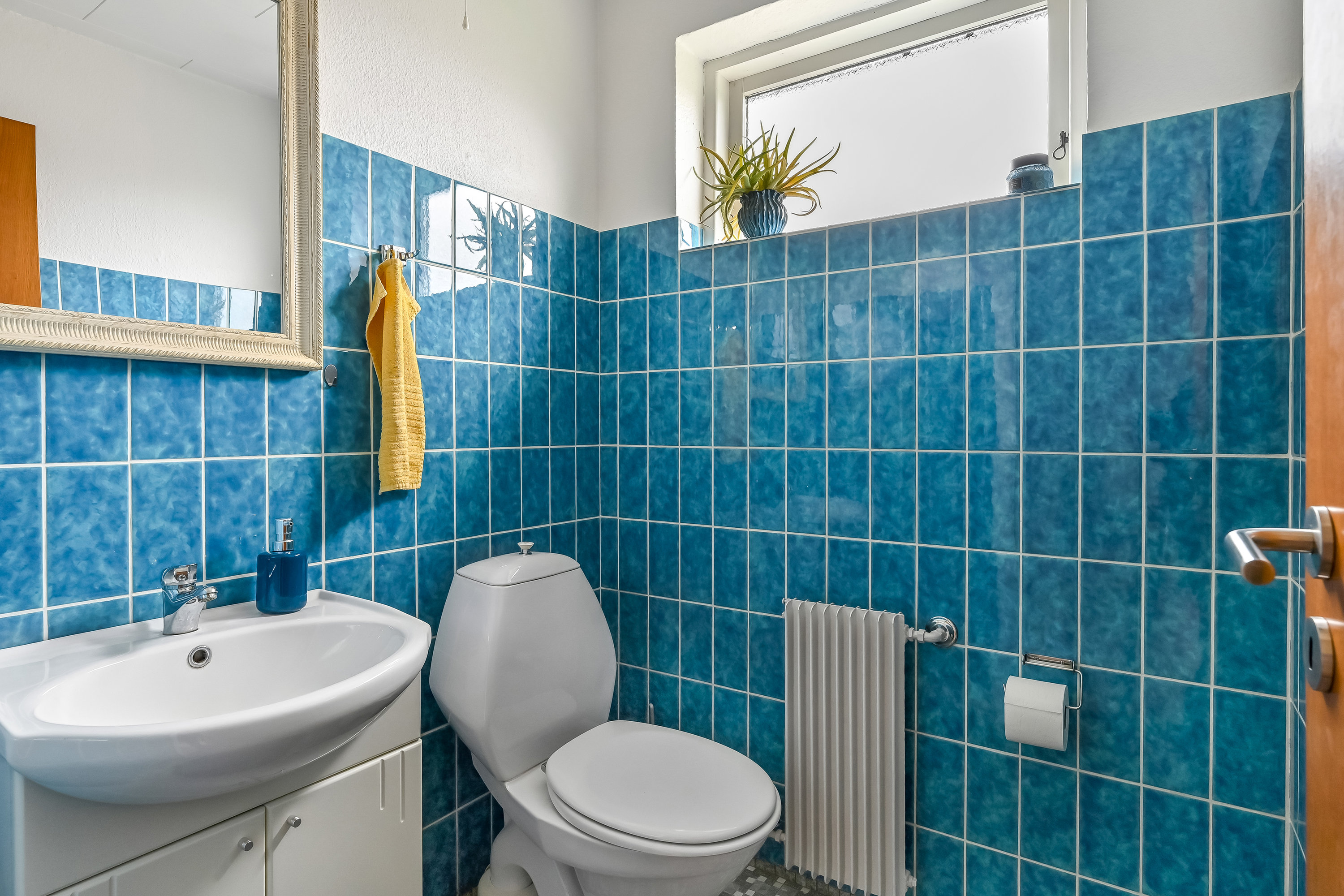 Fremhævet gæstetoilet billede i fuldskærmstilstand. Billede af Gl. Ørskovvej 1, Snejbjerg, 7400 Herning