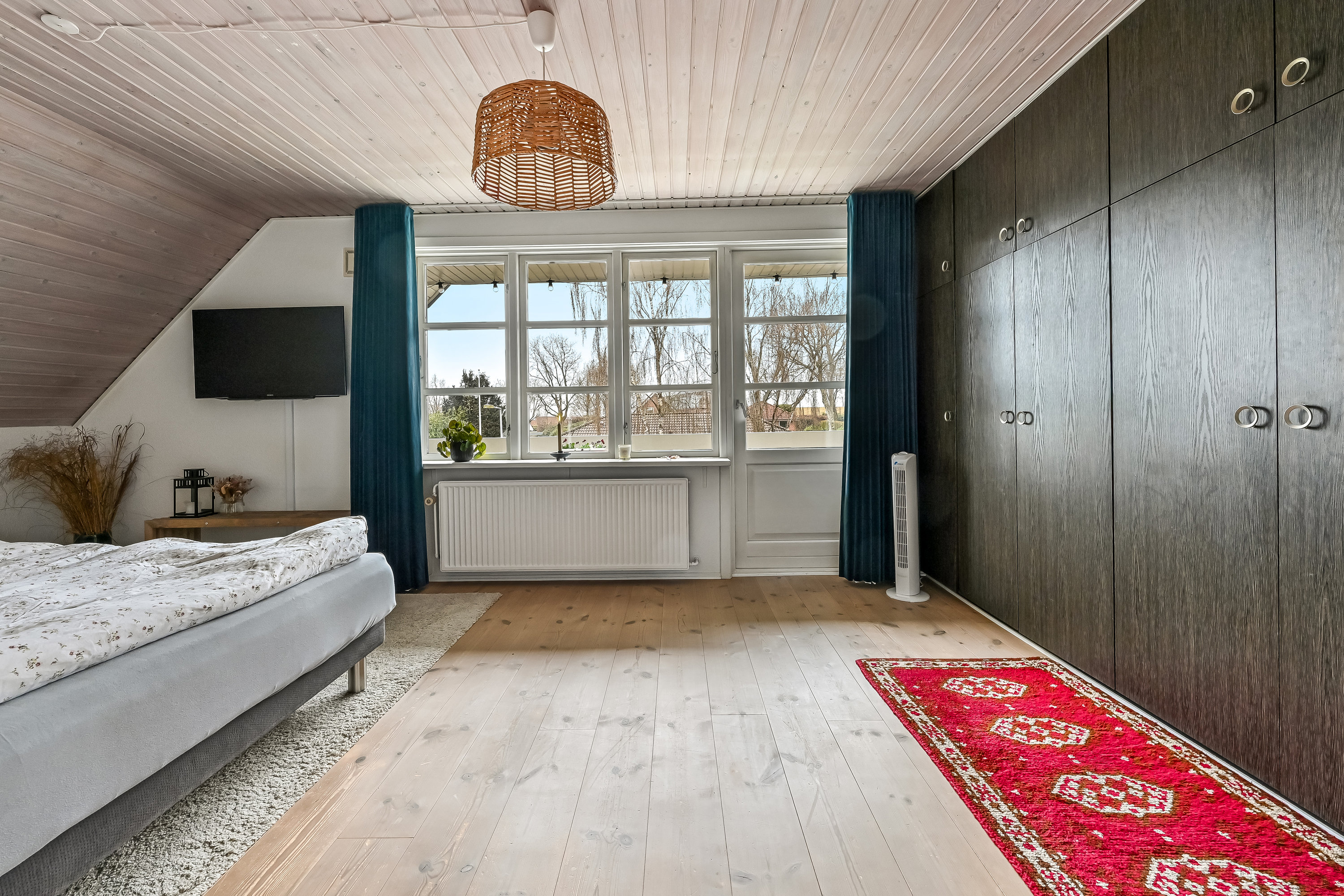 Fremhævet soveværelse billede i fuldskærmstilstand. Billede af Klokkebakken 1, Gjellerup, 7400 Herning