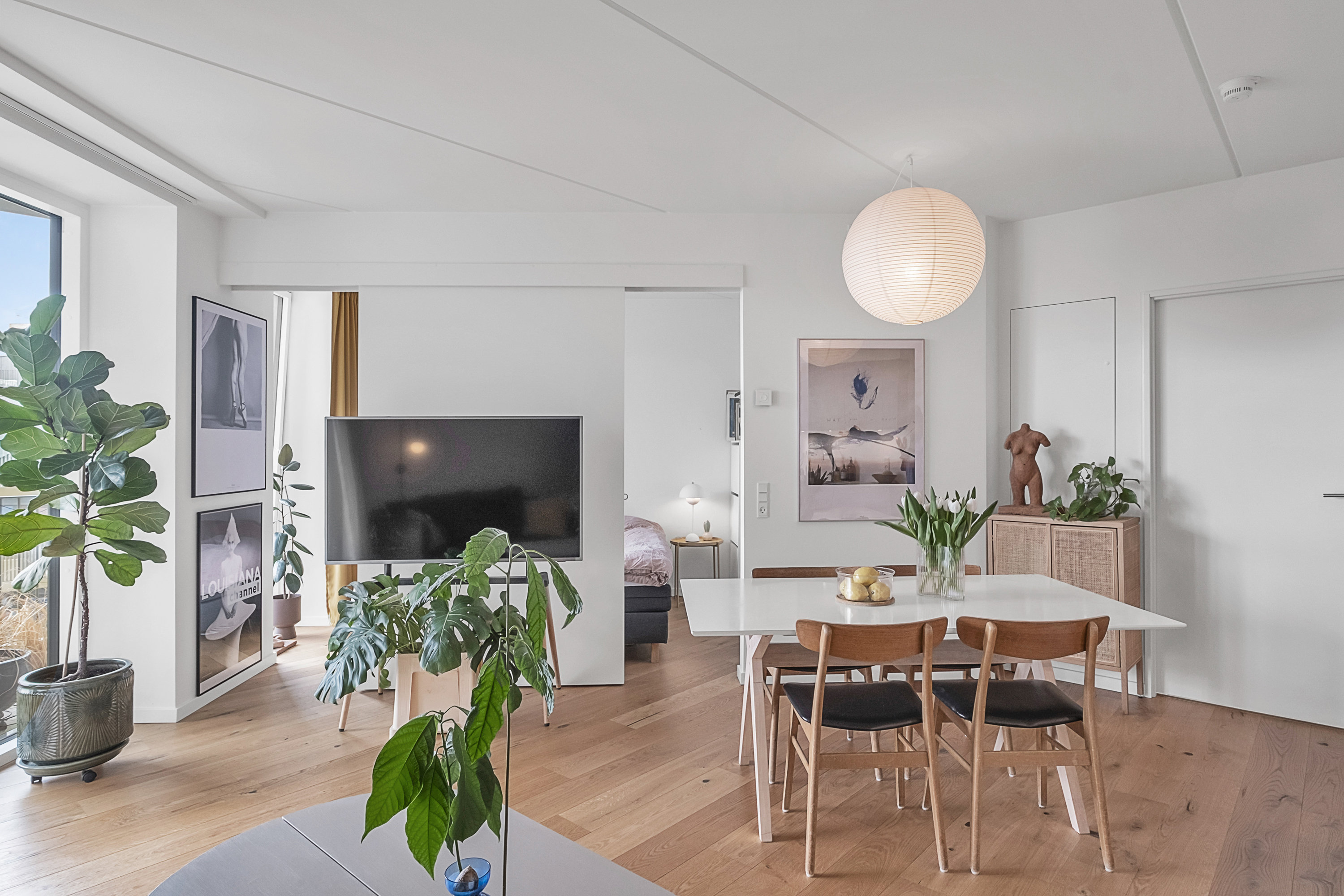 Fremhævet stue billede i fuldskærmstilstand. Billede af Irma Pedersens Gade 66, 4. 2., 8000 Aarhus C