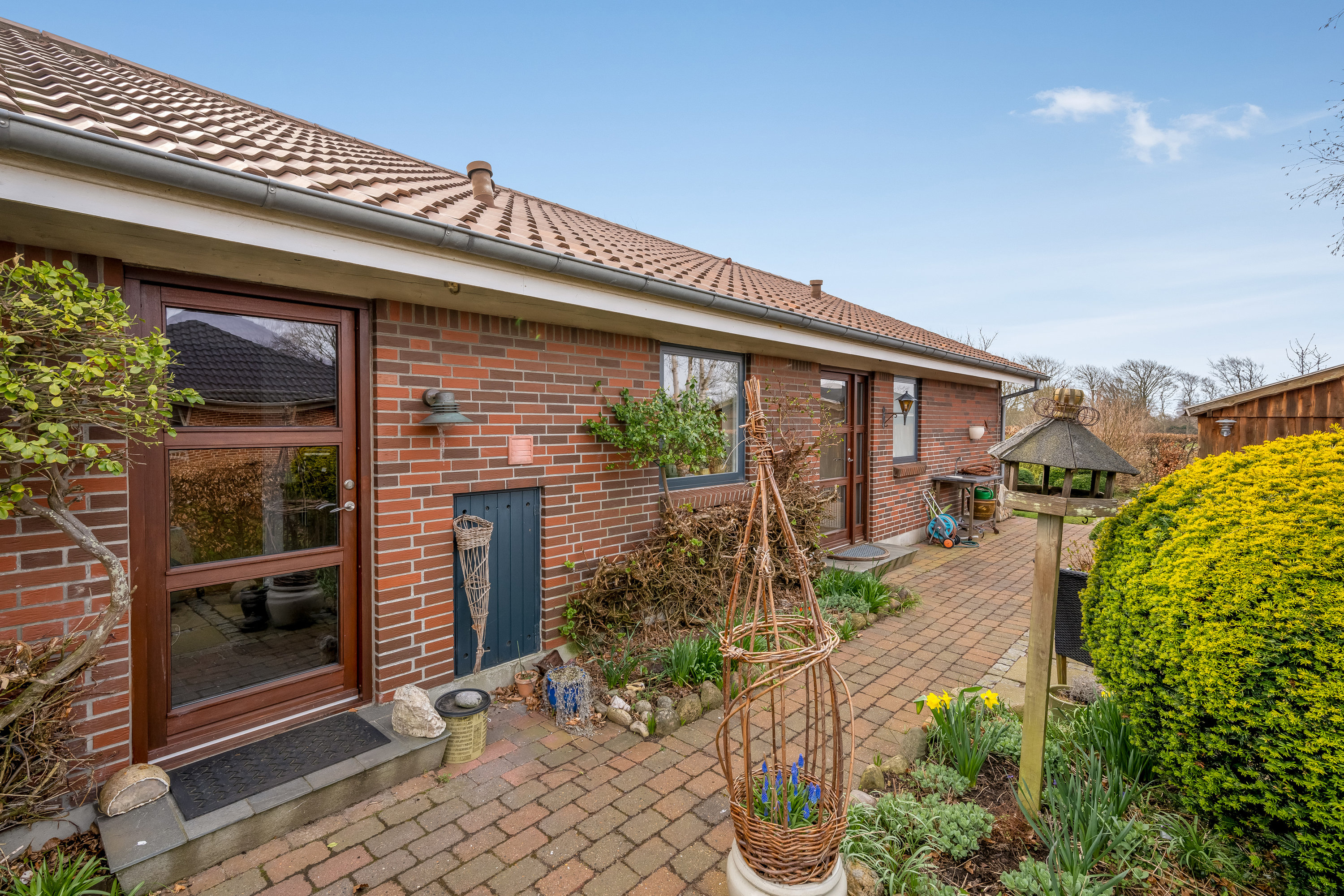 Fremhævet facade billede i fuldskærmstilstand. Billede af Markledet 35, 6950 Ringkøbing