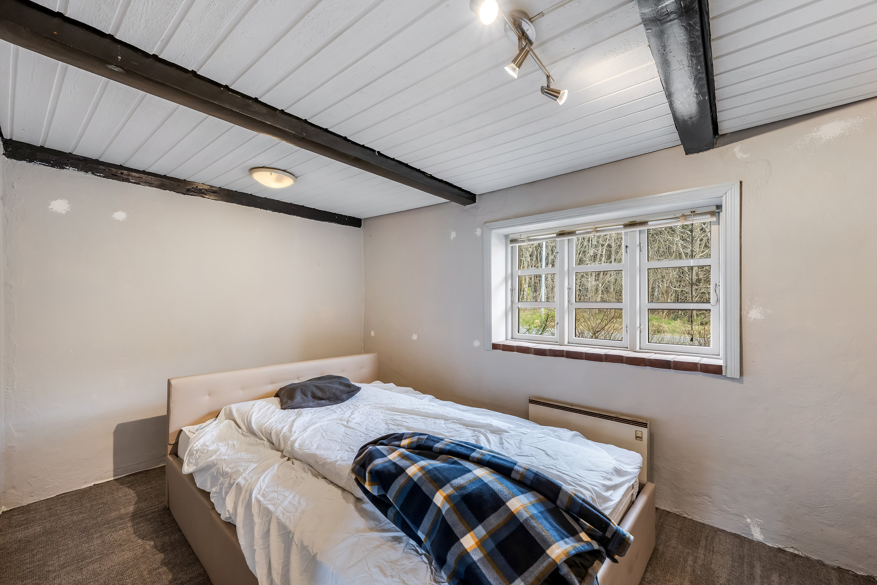 Fremhævet soveværelse billede i fuldskærmstilstand. Billede af Stauningvej 37, Stauning, 6900 Skjern