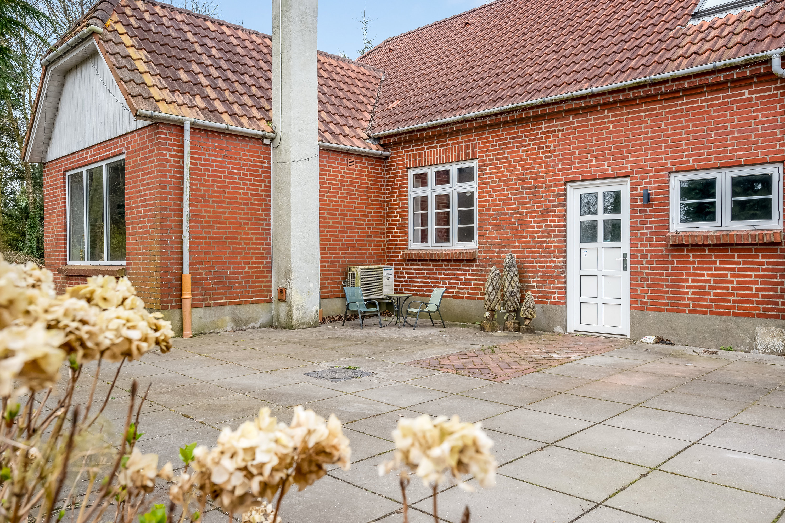 Fremhævet andet billede i fuldskærmstilstand. Billede af Sønderskovvej 13, Nordenskov, 6800 Varde