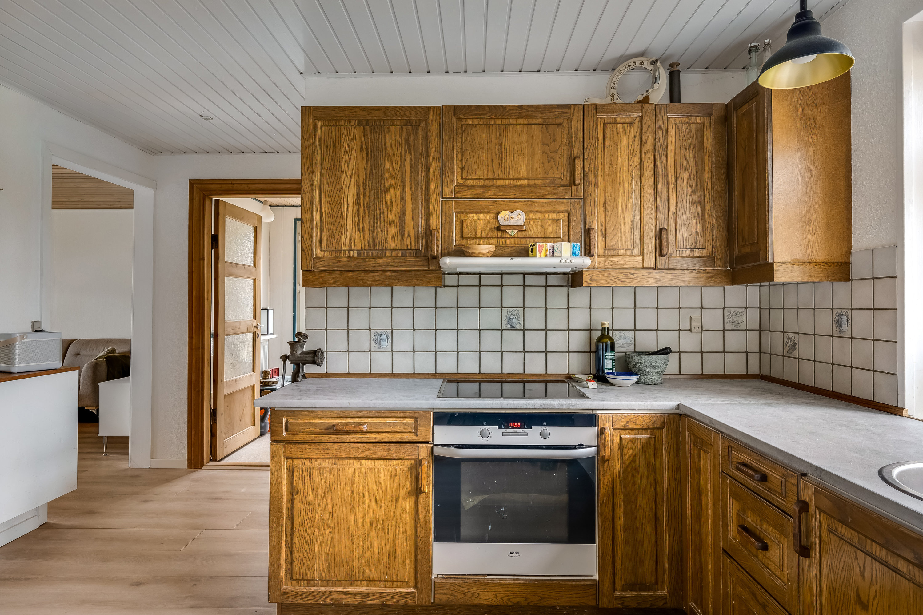 Fremhævet køkken billede i fuldskærmstilstand. Billede af Sønderskovvej 13, Nordenskov, 6800 Varde