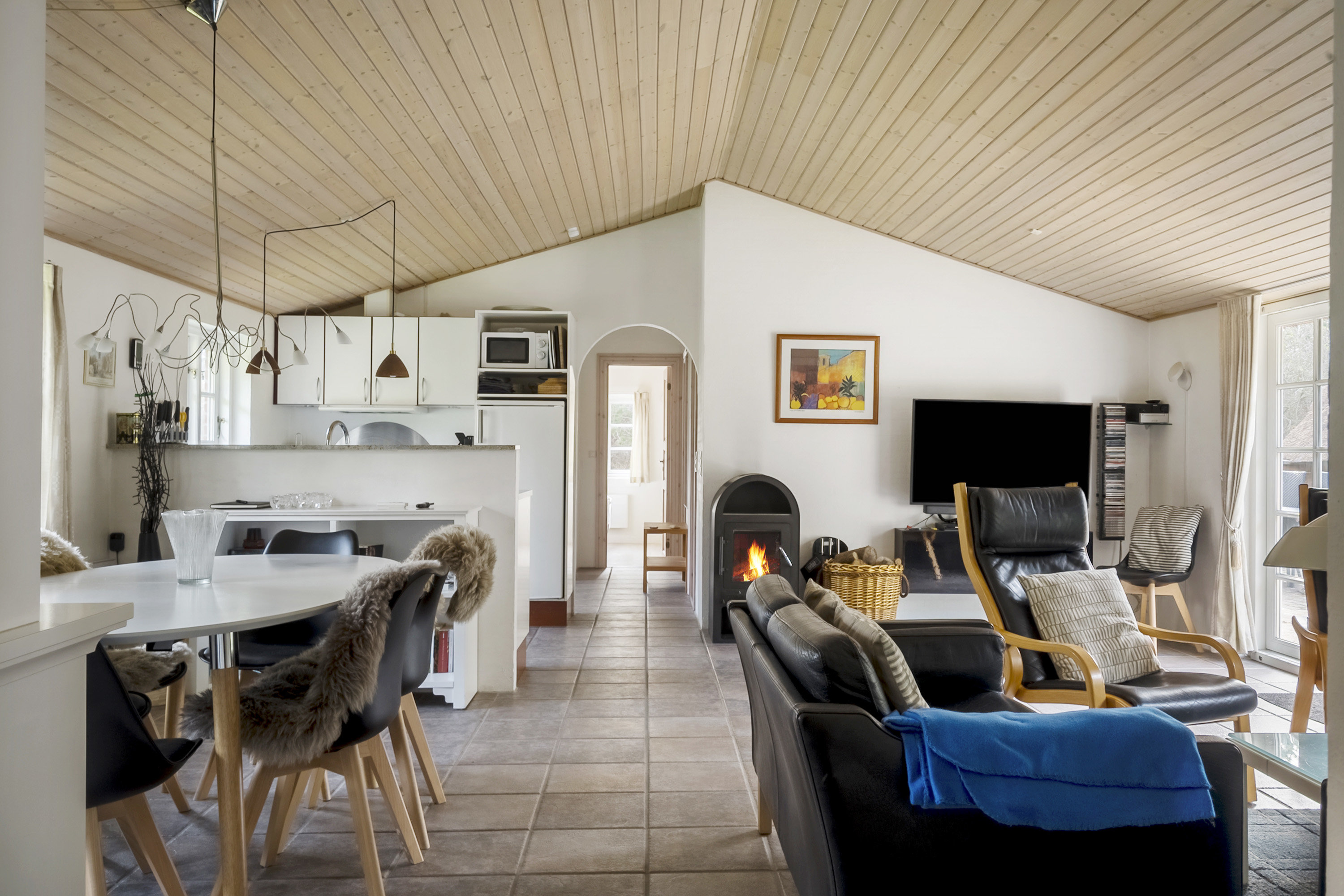 Fremhævet stue billede i fuldskærmstilstand. Billede af Blåbærvej 6, Vedersø, 6990 Ulfborg