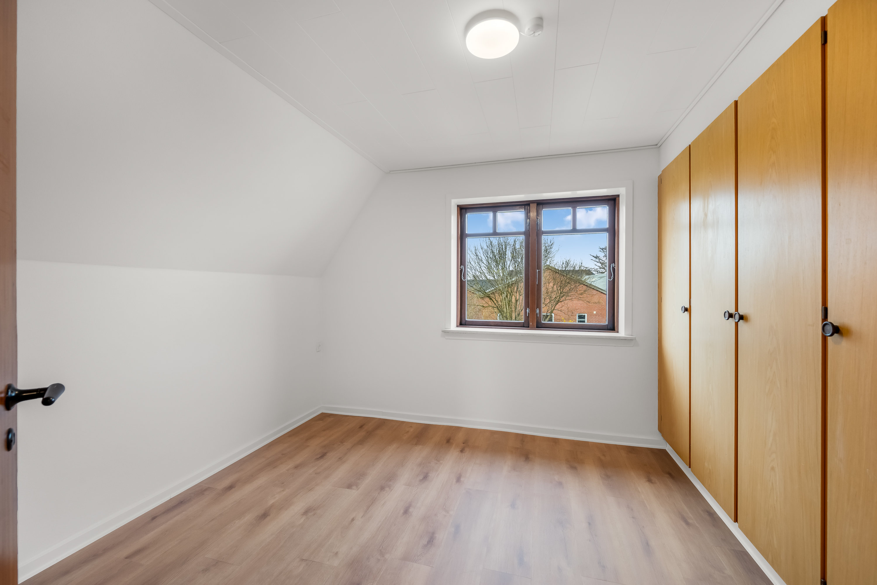 Fremhævet værelse billede i fuldskærmstilstand. Billede af Grønningen 8, 6900 Skjern