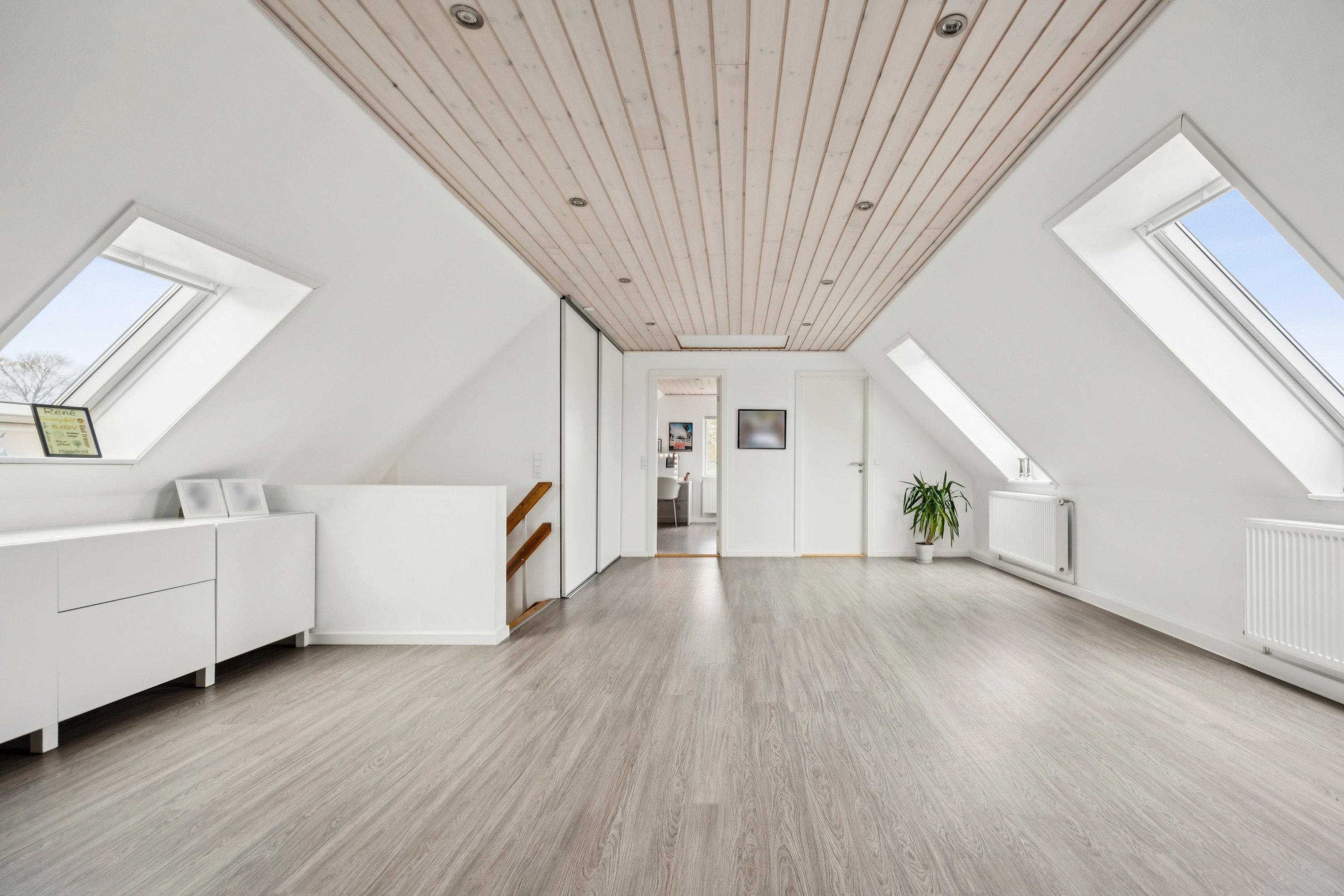 Fremhævet stue billede i fuldskærmstilstand. Billede af Poulsgade 11, 9320 Hjallerup