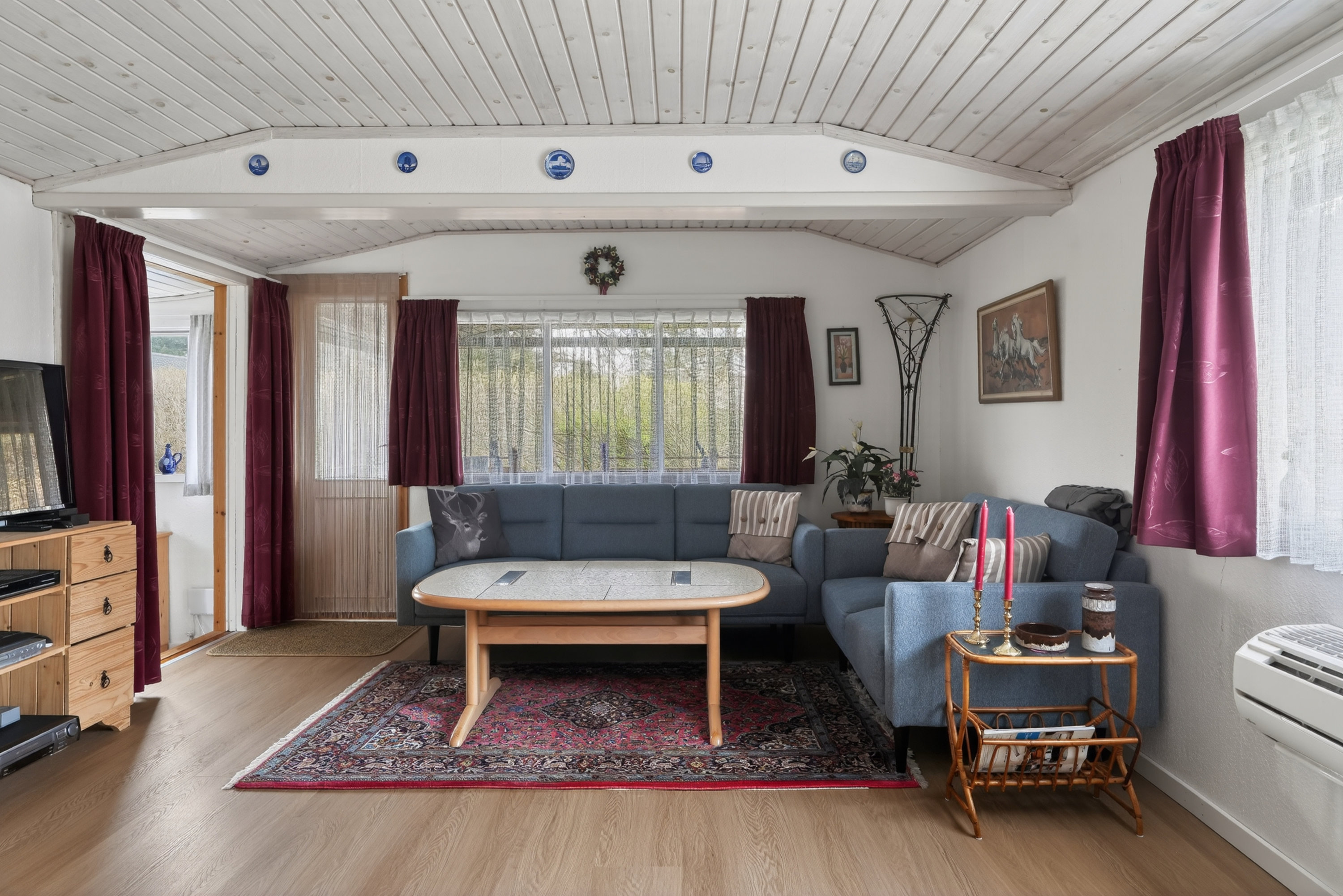 Fremhævet stue billede i fuldskærmstilstand. Billede af Pilevangsvej 12, 4500 Nykøbing Sj