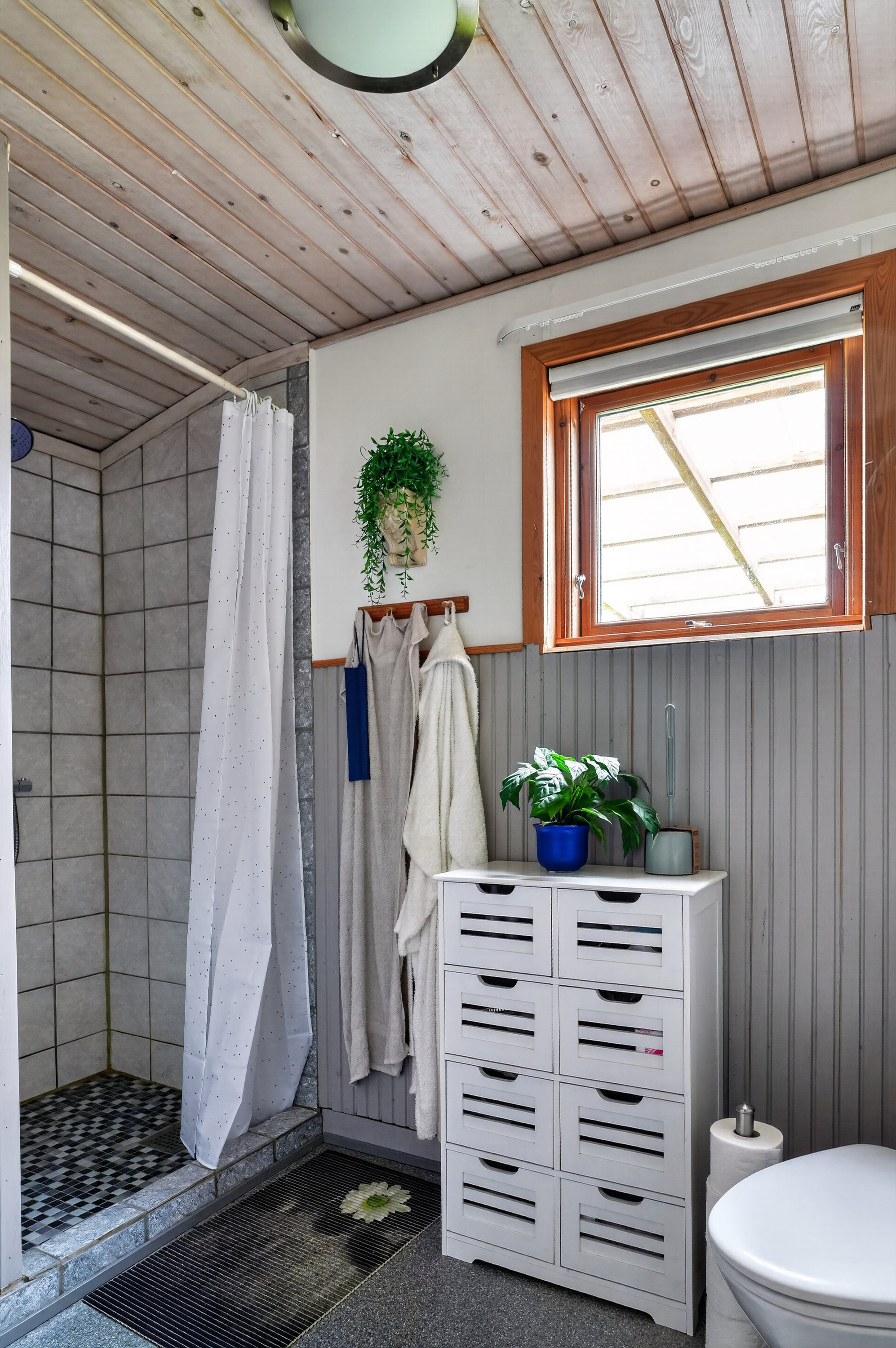 Fremhævet badeværelse billede i fuldskærmstilstand. Billede af Pilevangsvej 12, 4500 Nykøbing Sj