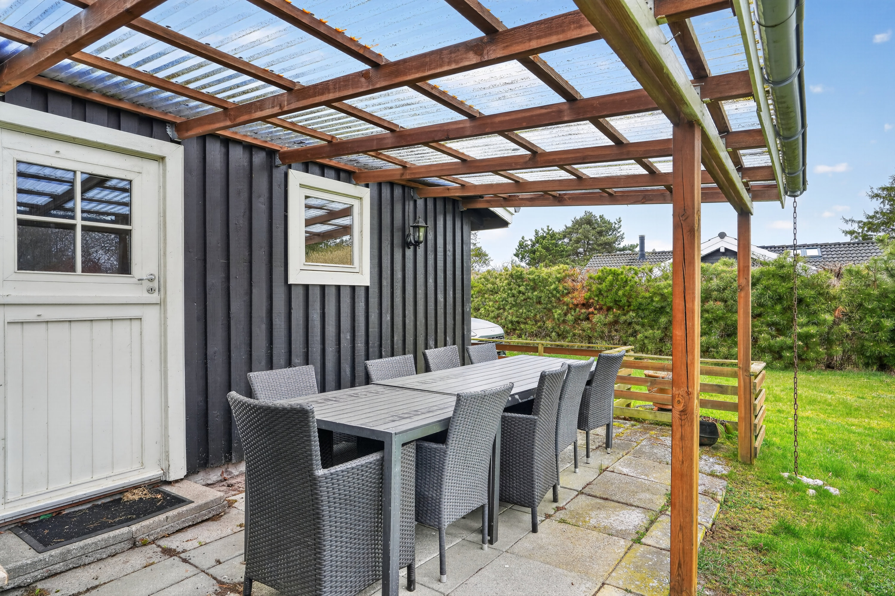 Fremhævet terrasse billede i fuldskærmstilstand. Billede af Pilevangsvej 12, 4500 Nykøbing Sj