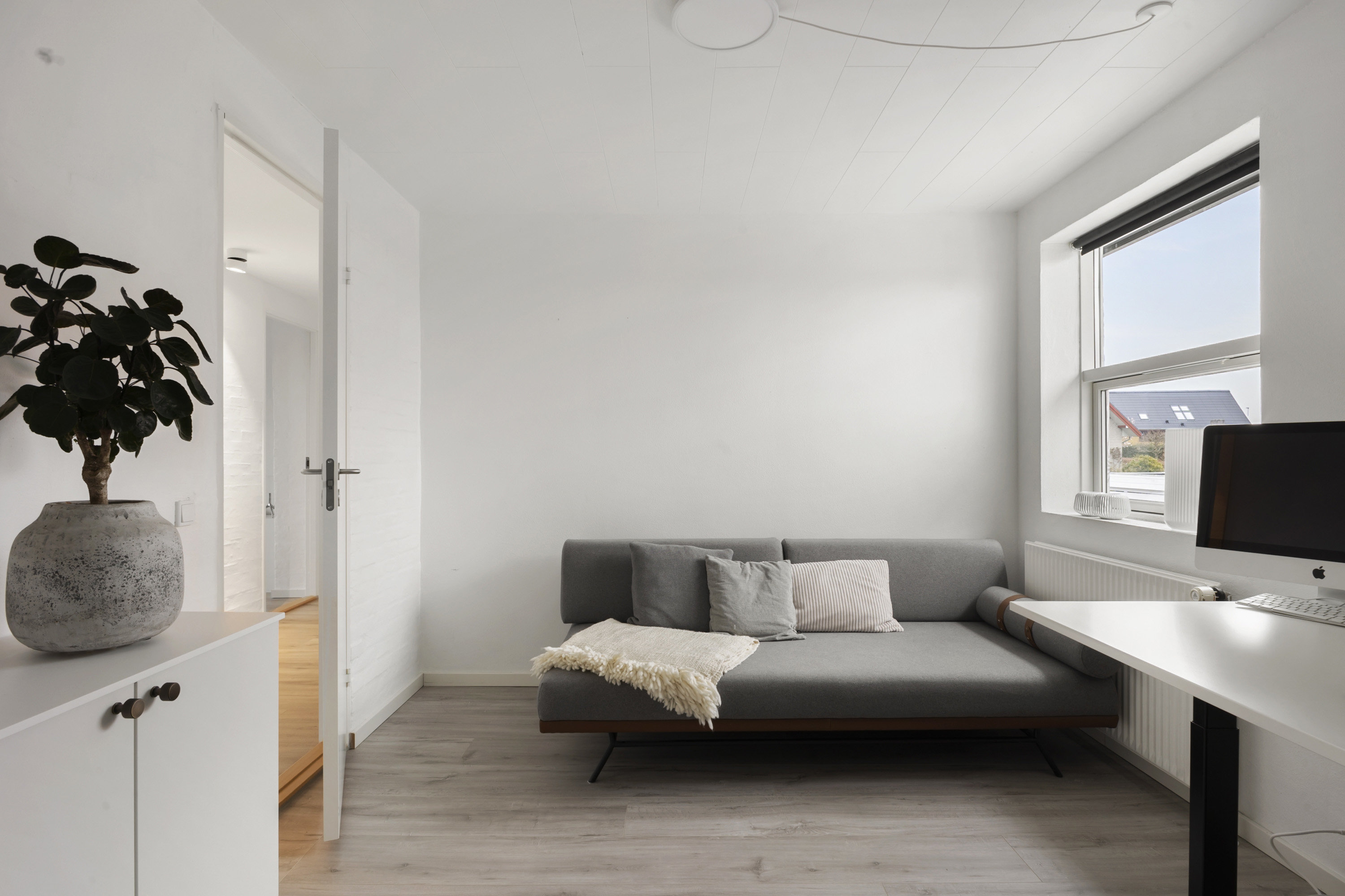 Fremhævet kontor billede i fuldskærmstilstand. Billede af Krügersvej 48, Sanddal, 7000 Fredericia