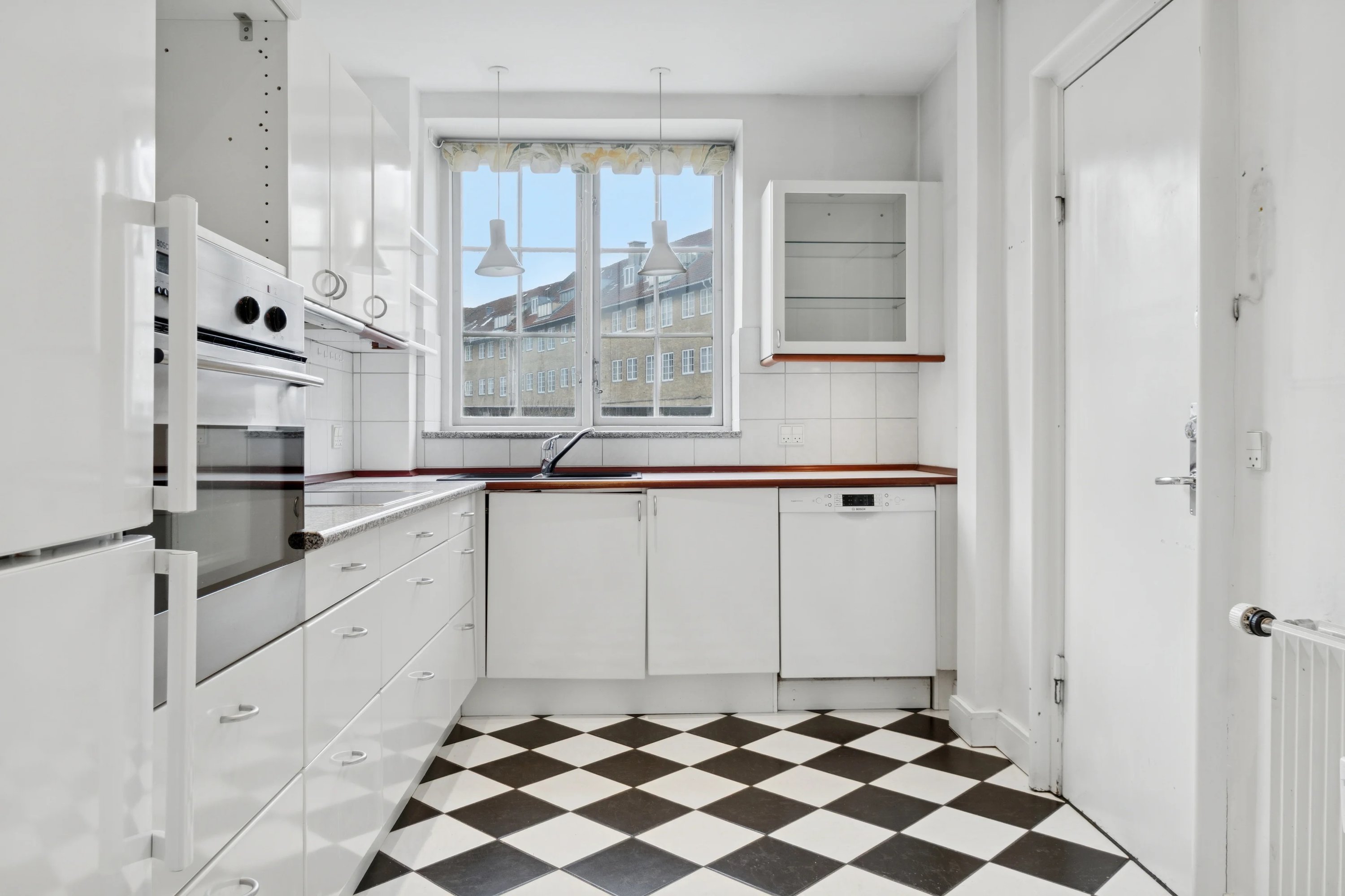 Fremhævet  billede i fuldskærmstilstand. Billede af Tranevænget 10, st.. tv., 2900 Hellerup