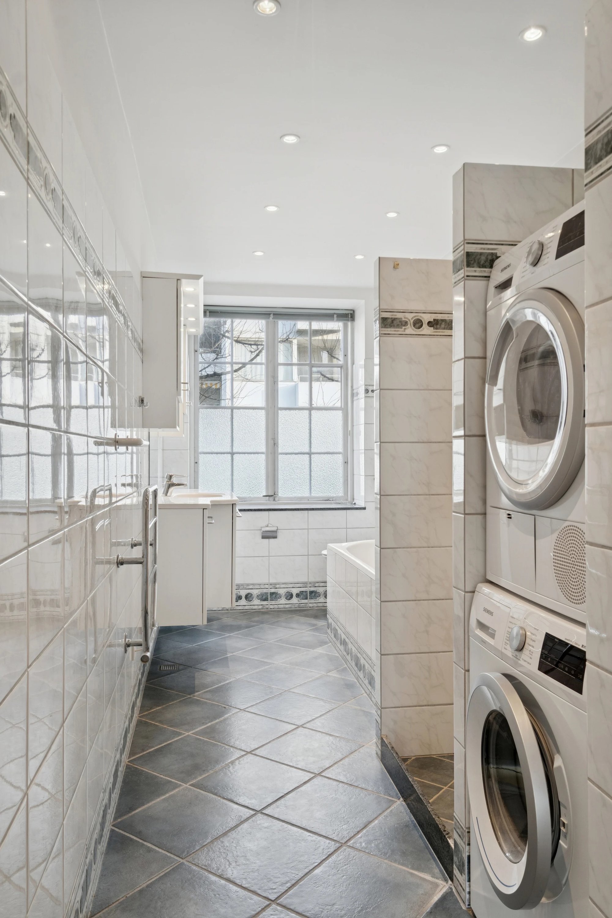 Fremhævet  billede i fuldskærmstilstand. Billede af Tranevænget 10, st.. tv., 2900 Hellerup