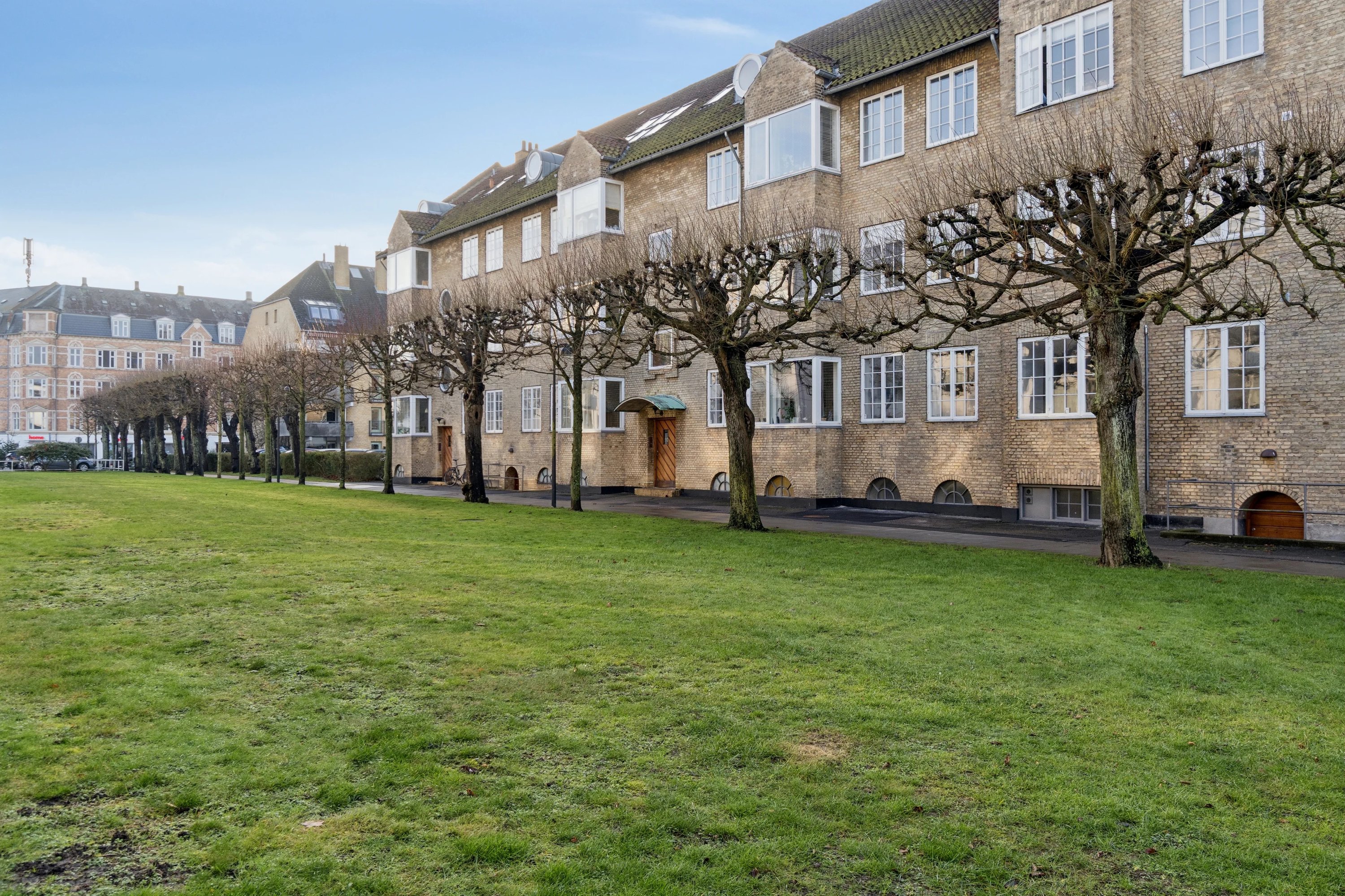 Fremhævet  billede i fuldskærmstilstand. Billede af Tranevænget 10, st.. tv., 2900 Hellerup