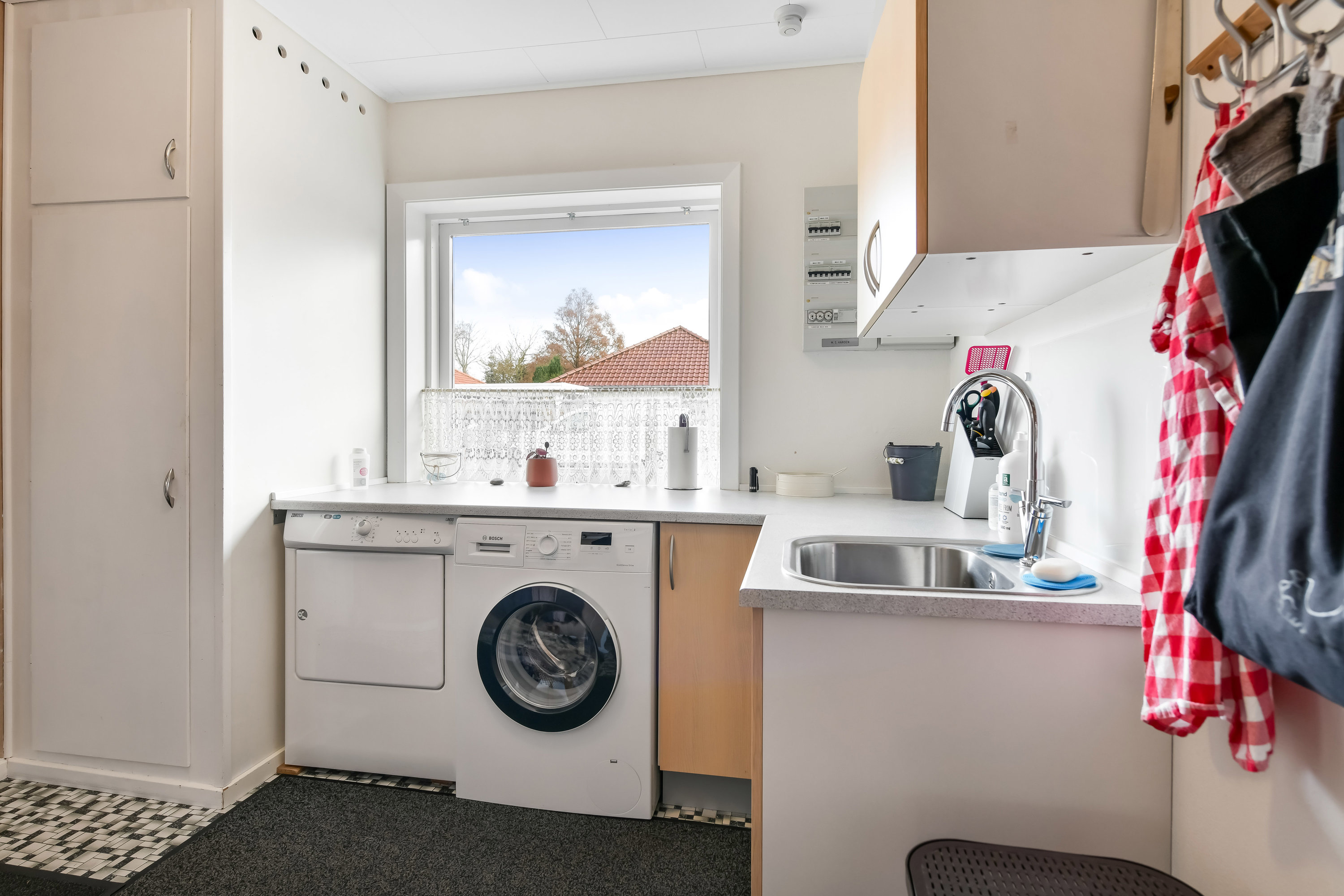 Fremhævet bryggers billede i fuldskærmstilstand. Billede af Lærkevej 1, 6840 Oksbøl