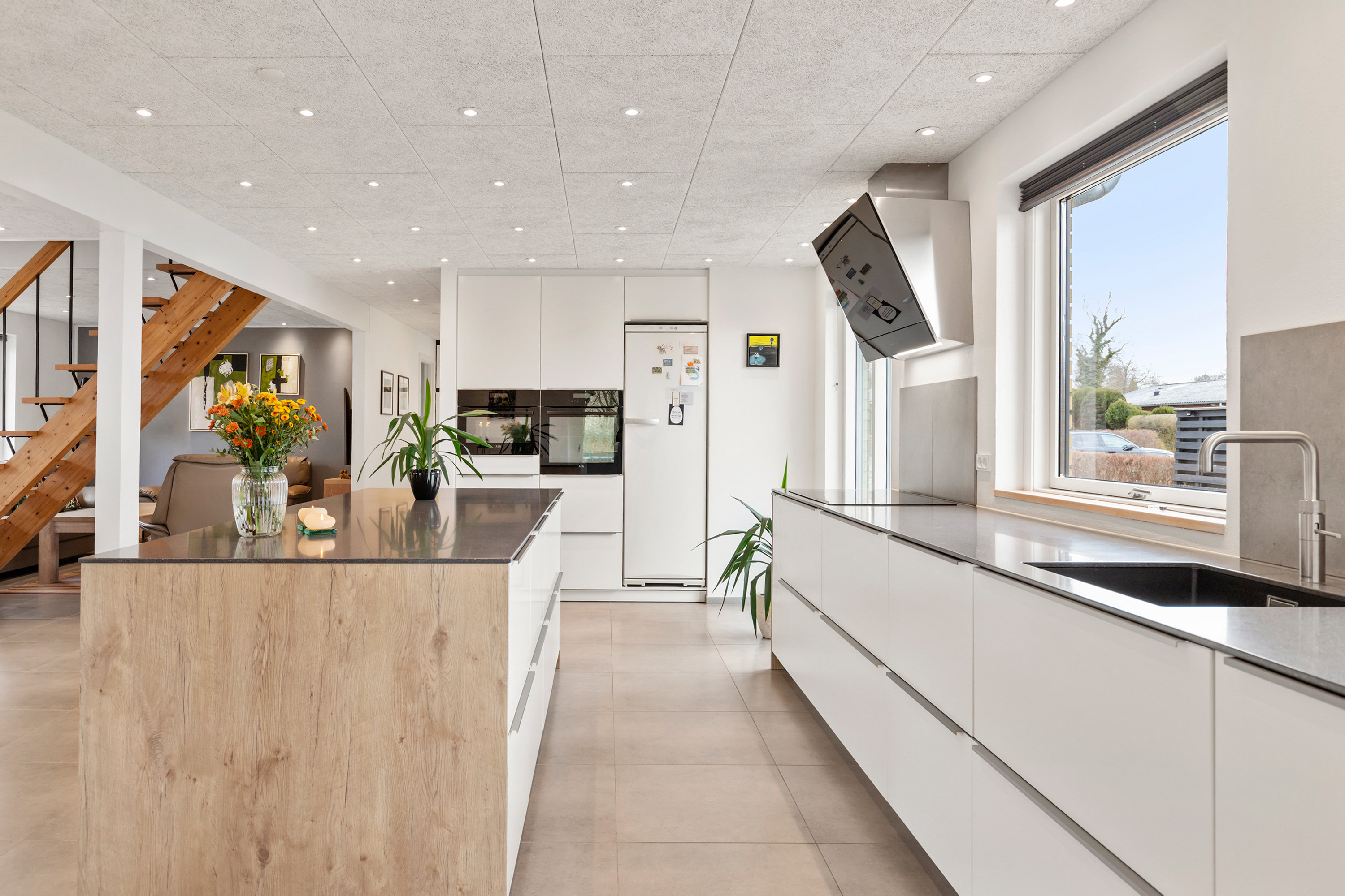 Fremhævet køkken billede i fuldskærmstilstand. Billede af Syrenvej 7, 9460 Brovst