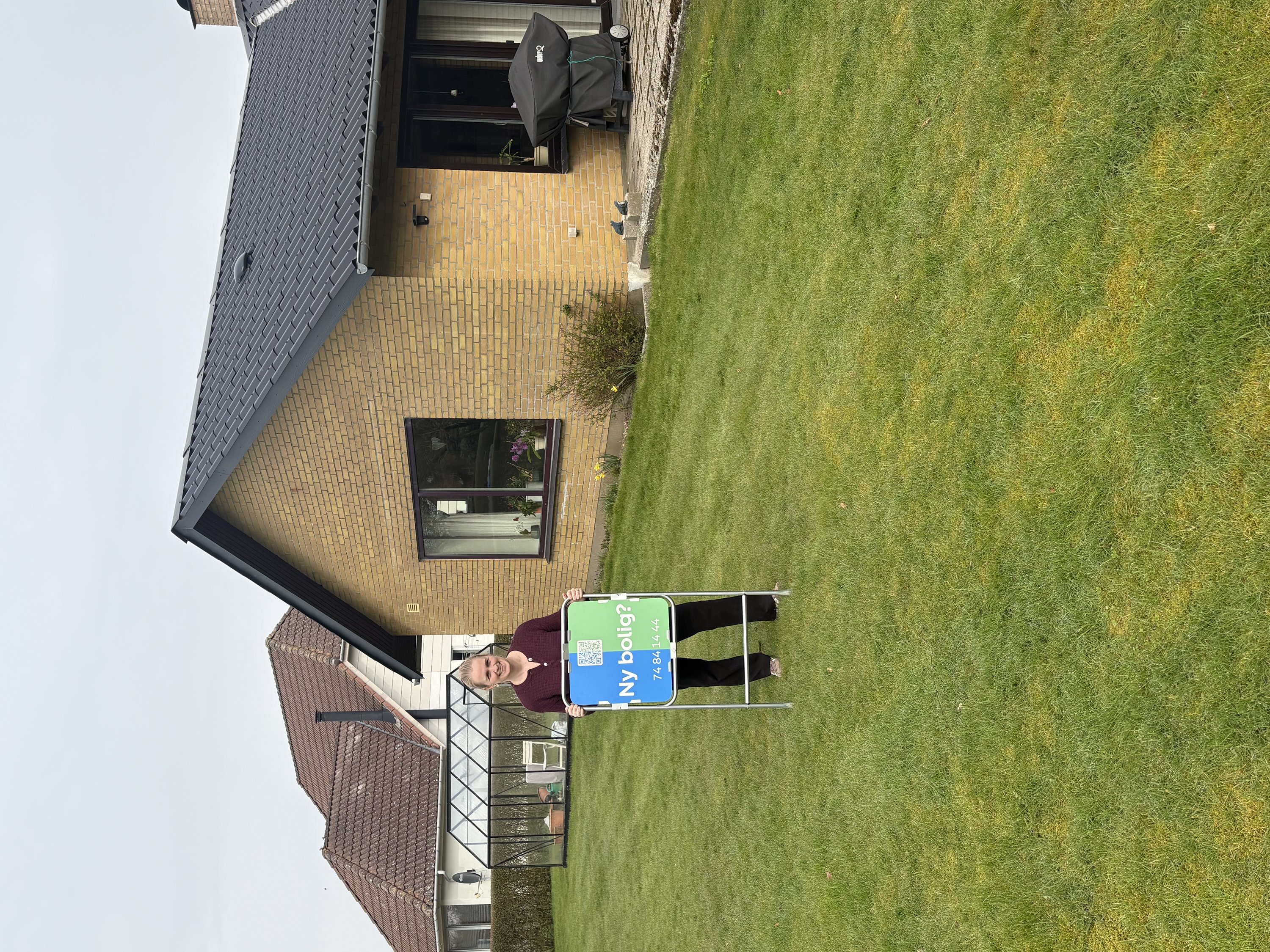 Fremhævet  billede i fuldskærmstilstand. Billede af Forsamlingshusvej 1, Hjerting, 6630 Rødding