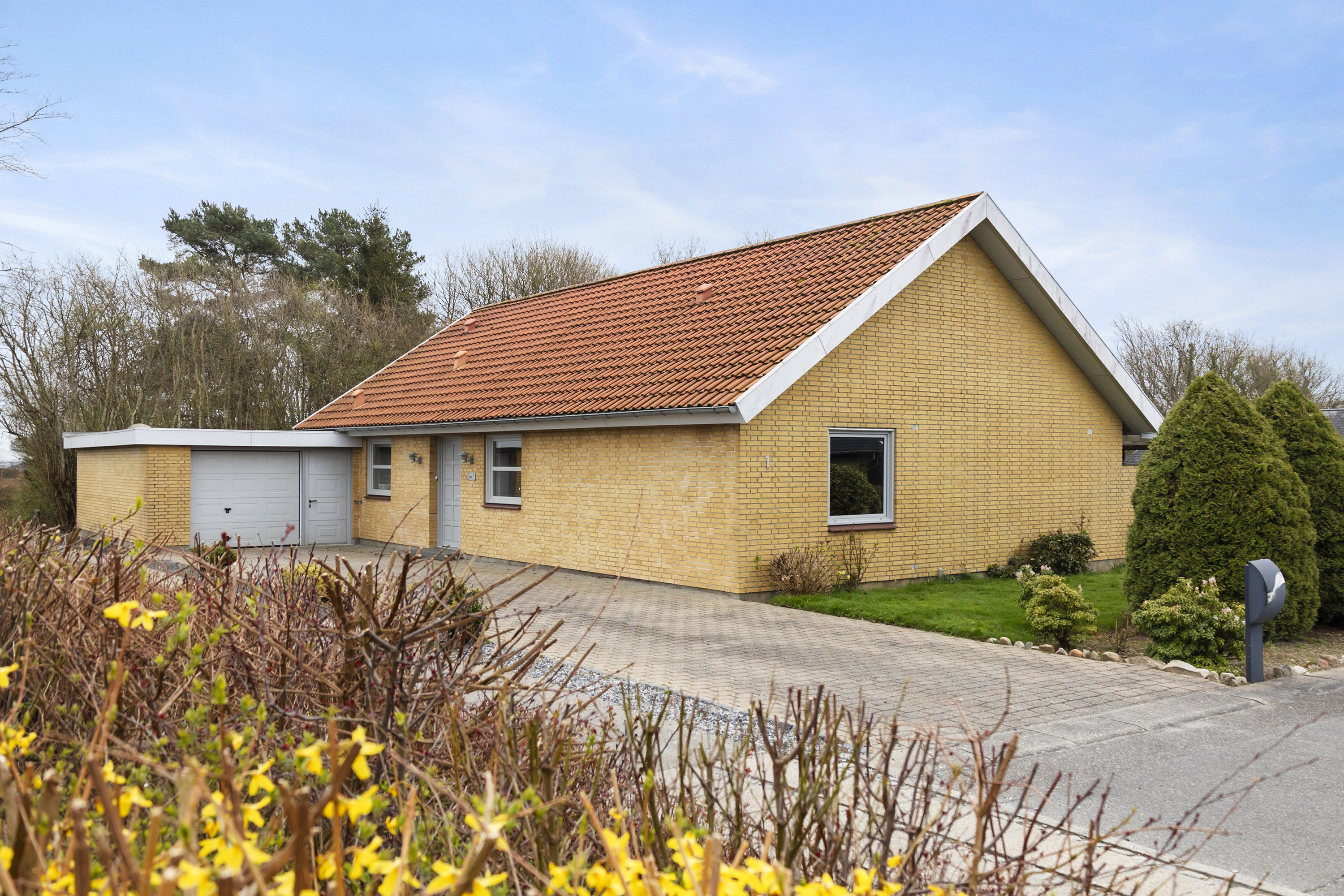 Fremhævet ejendommen billede i fuldskærmstilstand. Billede af Orionvej 1, 6600 Vejen