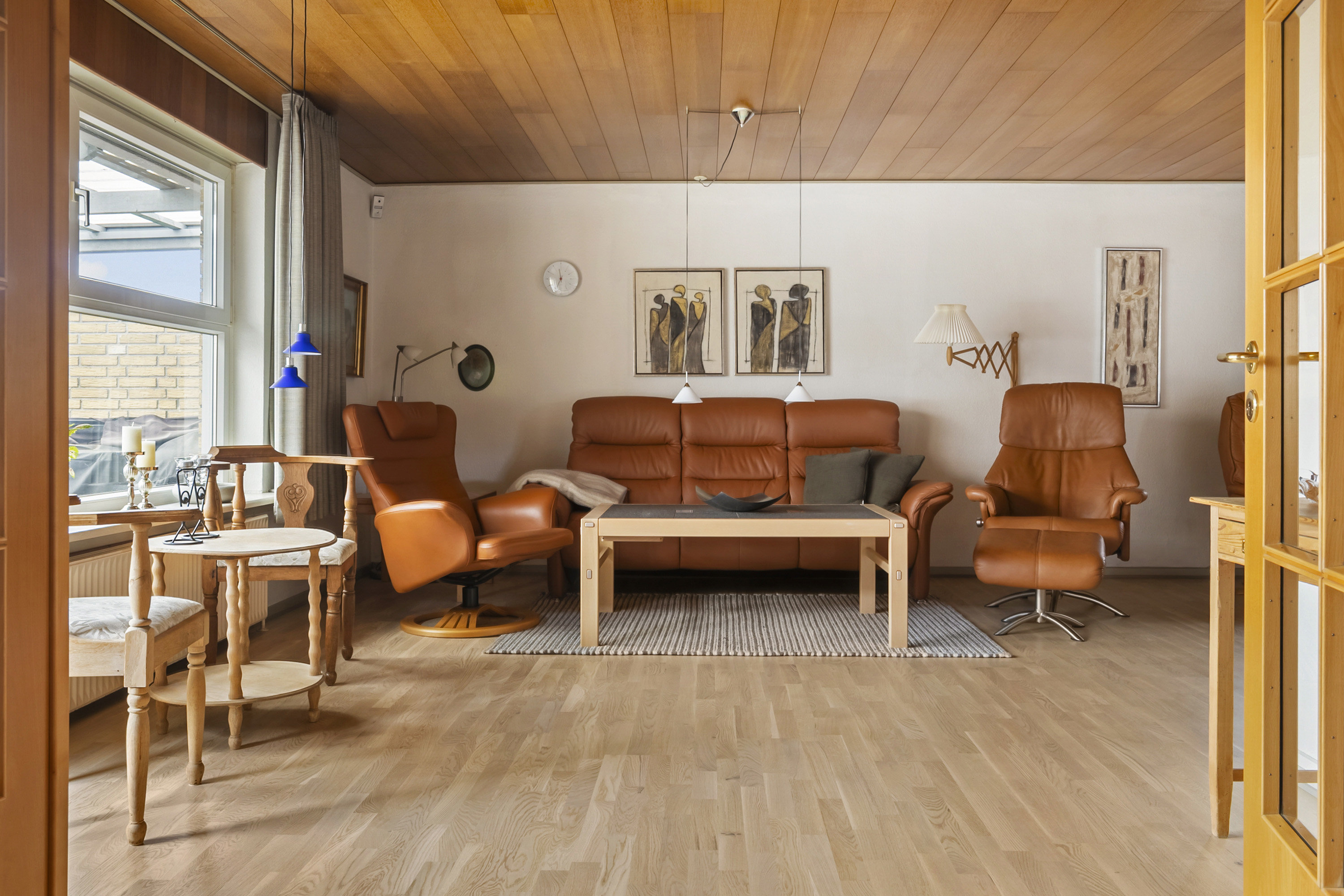 Fremhævet stue billede i fuldskærmstilstand. Billede af Orionvej 1, 6600 Vejen