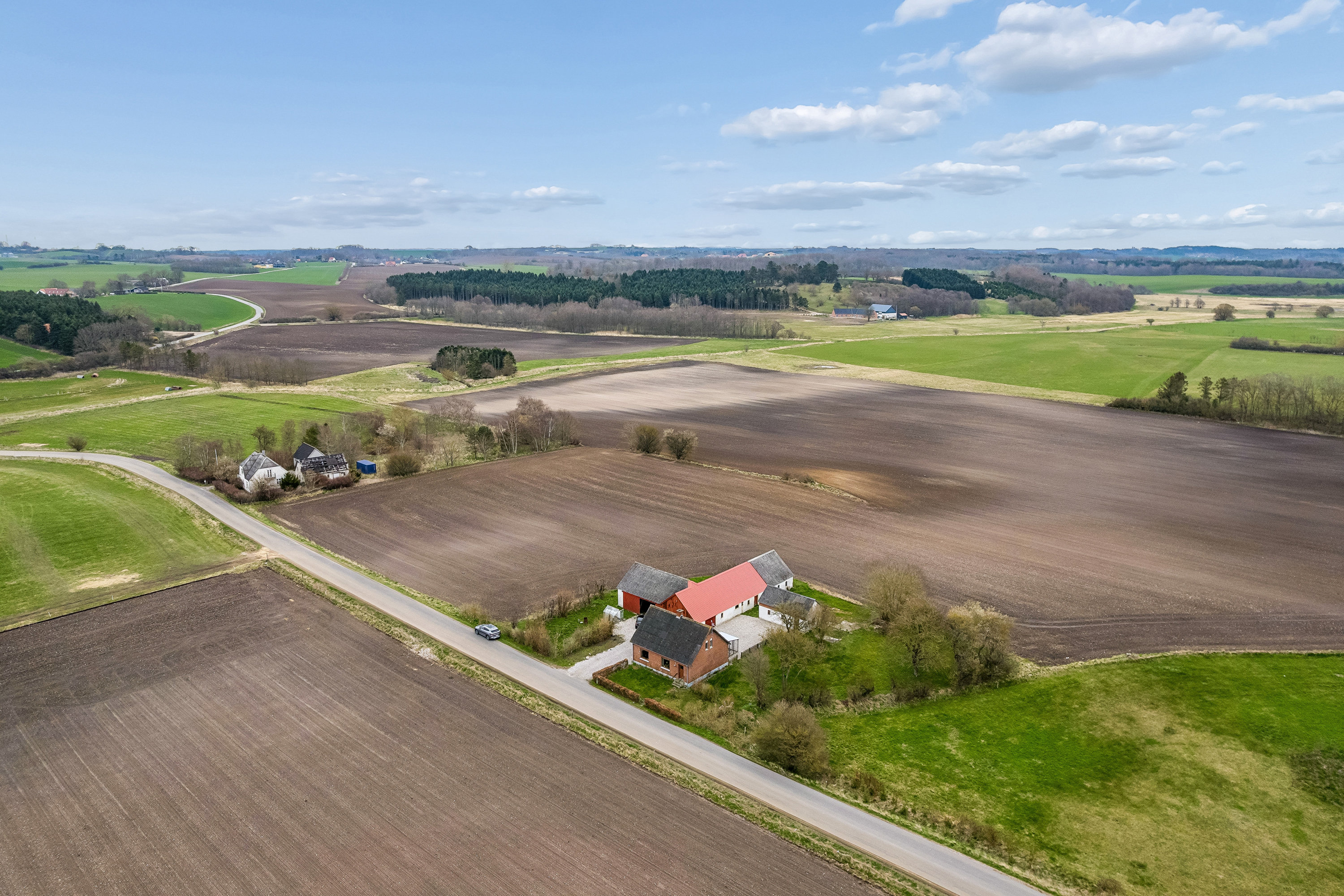 Fremhævet andet billede i fuldskærmstilstand. Billede af Kolåvej 4, Egens, 8410 Rønde