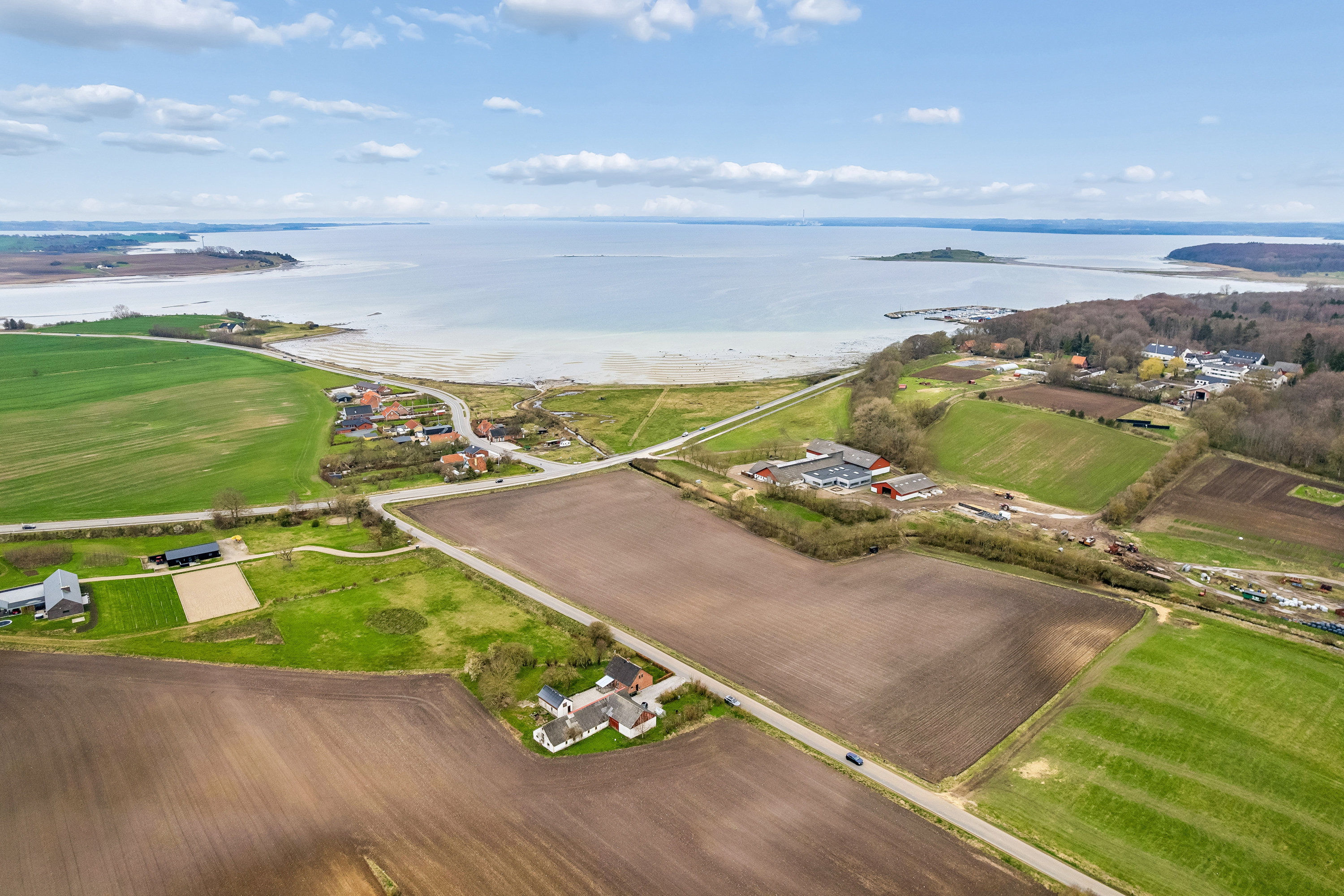 Fremhævet luftfoto billede i fuldskærmstilstand. Billede af Kolåvej 4, Egens, 8410 Rønde