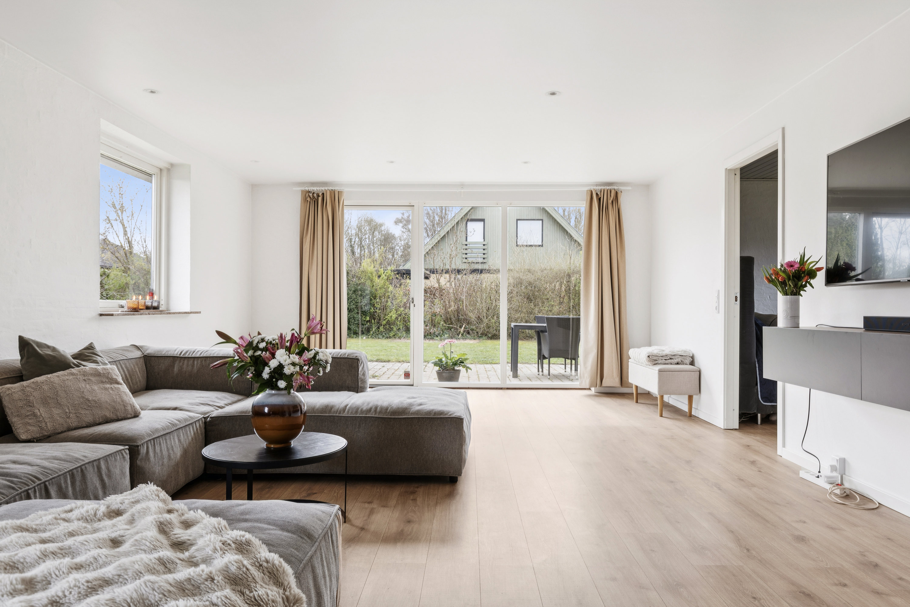 Fremhævet stue billede i fuldskærmstilstand. Billede af Tranekær 6, 4532 Gislinge